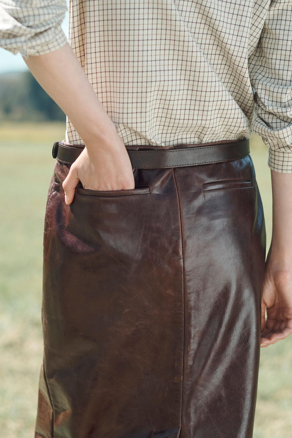 LIMITED EDITION 100% LEATHER STRAIGHT SKIRT - Zara фото 5