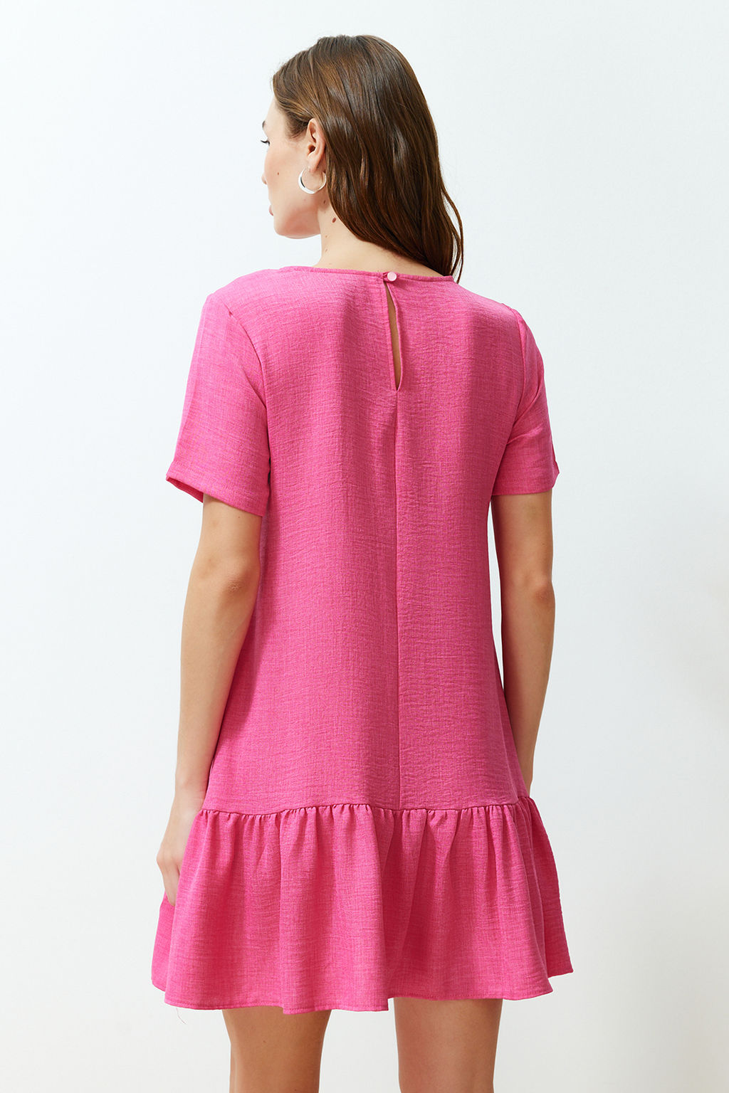 Pembe Duz Kesim Etegi Volanl? Mini Dokuma Elbise TWOSS24EL00520 - Trendyolmilla фото 6