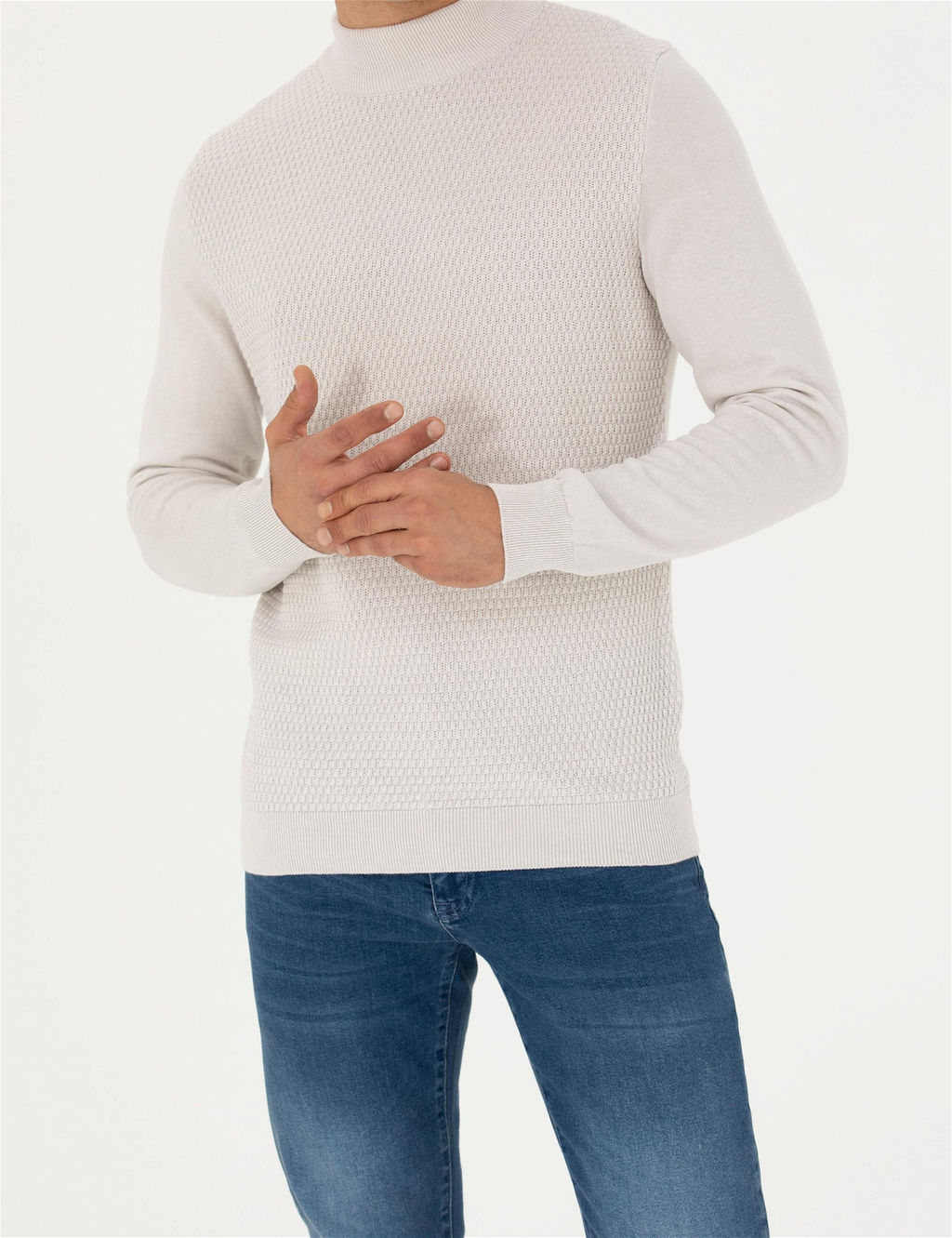 Ta_ Slim Fit Yar_m Bal_k__ Yaka Triko Kazak