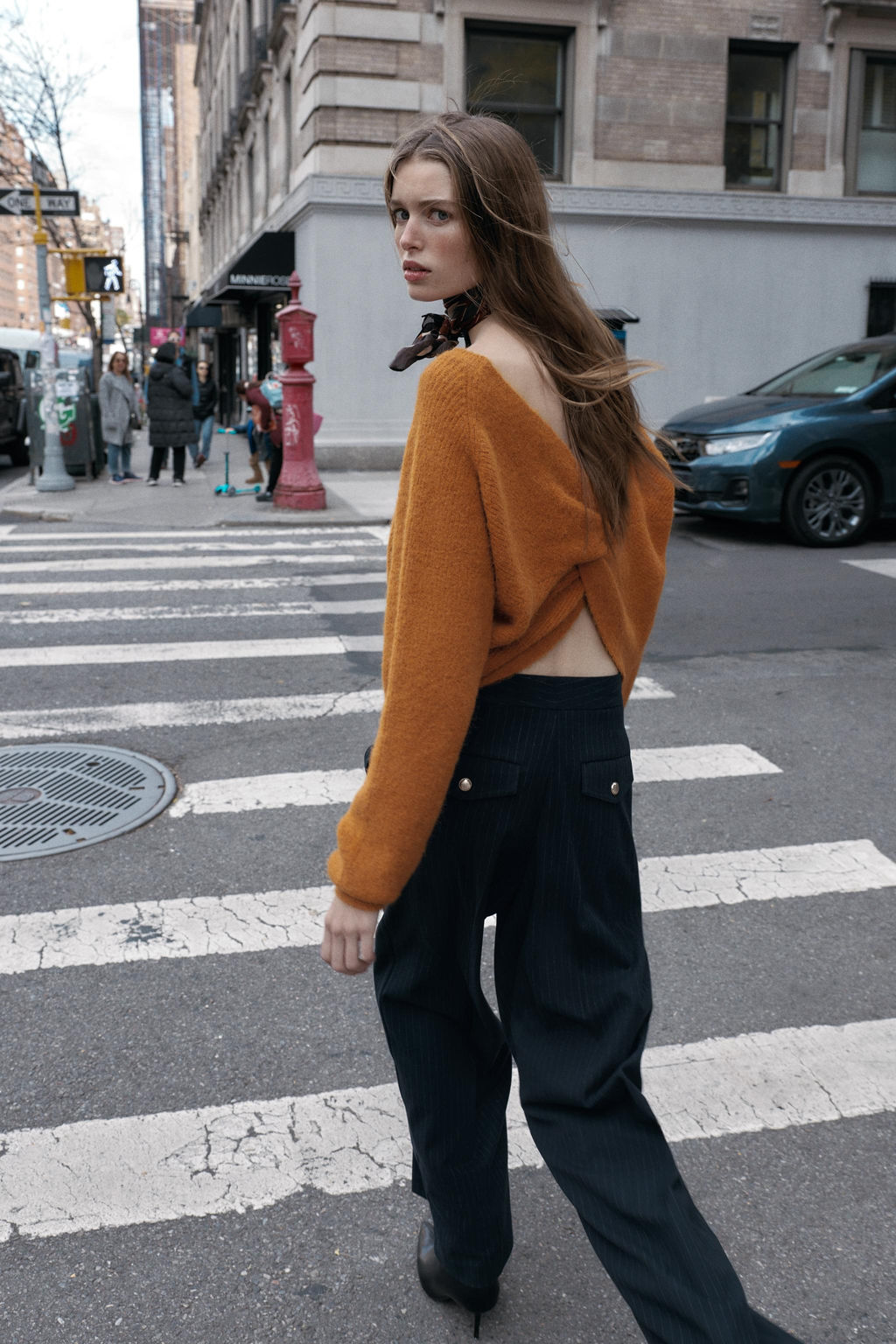 HIGH-WAIST WIDE-LEG TROUSERS - Zara фото 19