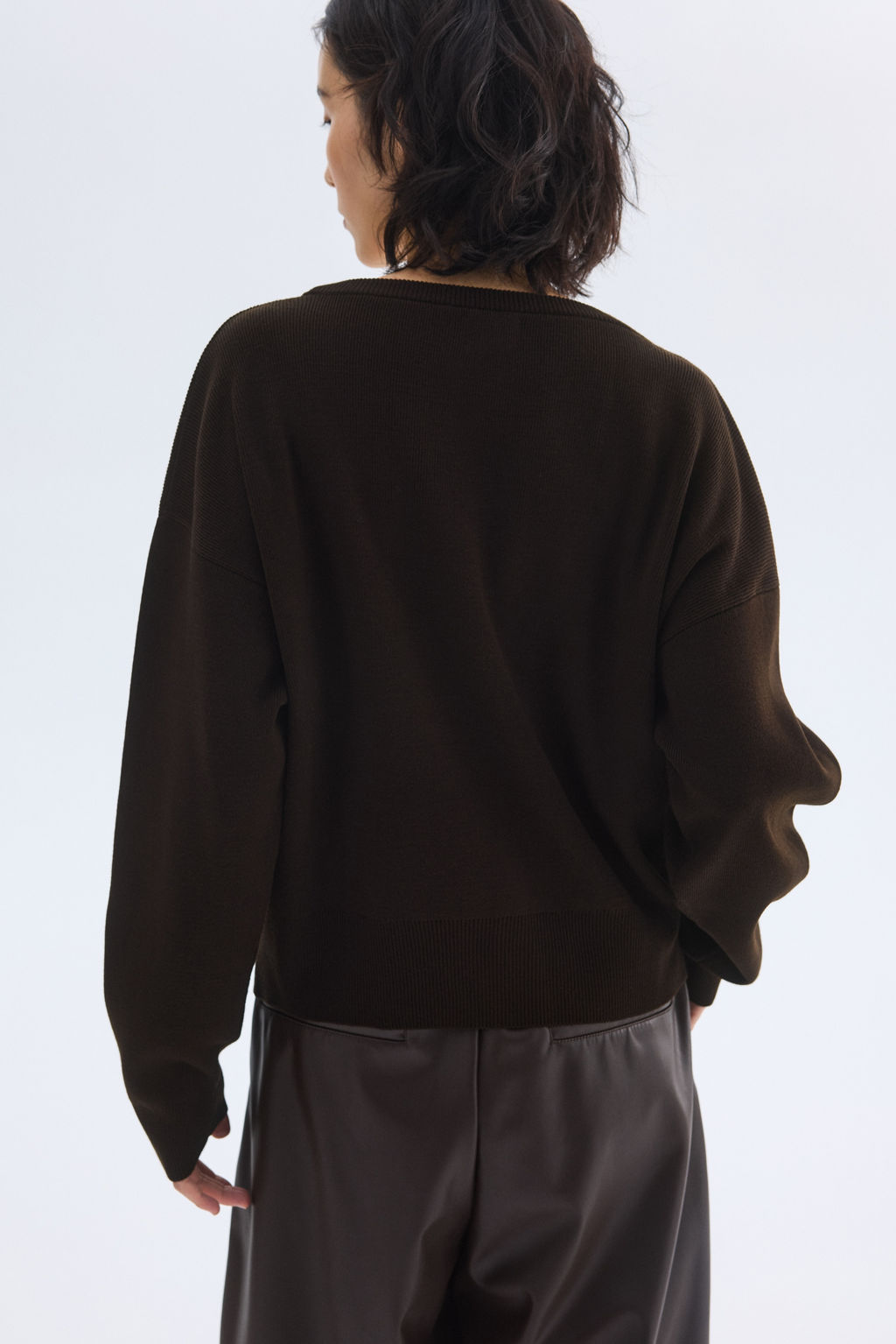 Jersey con escote en V - H&m фото 5