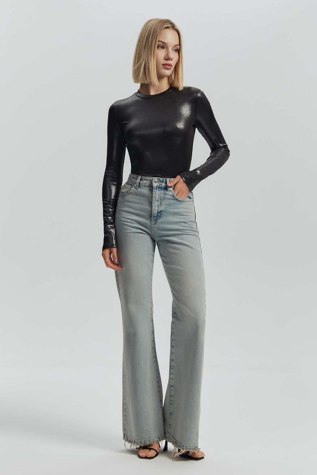 Лонгслив с эффектом металлик - Mollis фото 2