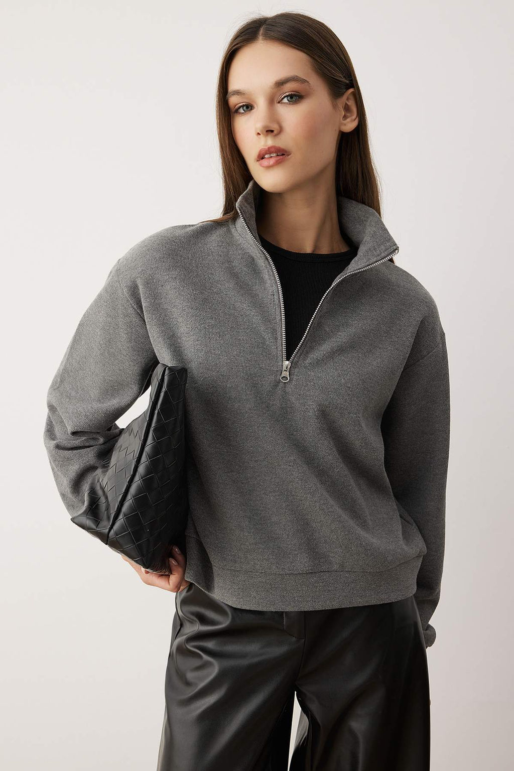 Antrasit Regular/Normal Kal?p Yar?m Pat Fermuarl? Kal?nOrme Sweatshirt TWOAW26SW00059