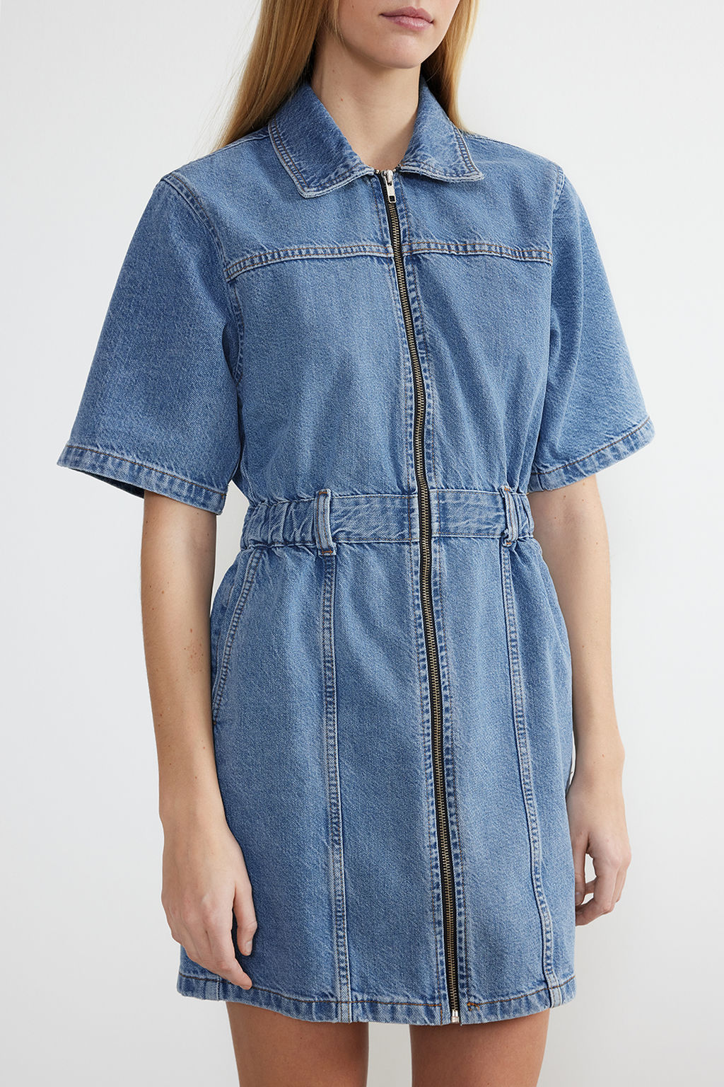 TRENDYOLMILLA Mavi Fermuar Detayl? Mini Denim Elbise TWOSS24EL00367  фото 4