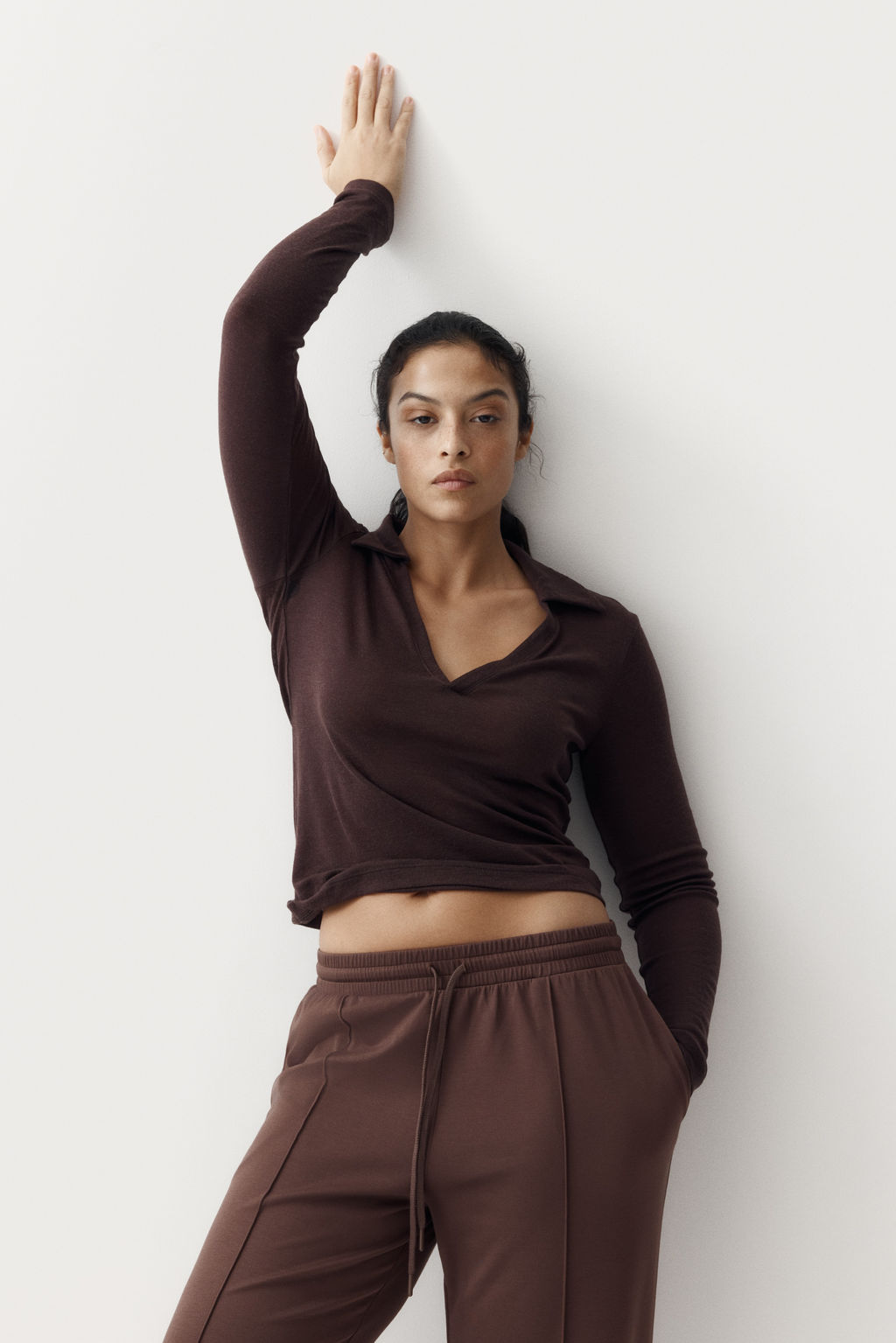 Joggers amplios con raya - H&m фото 4