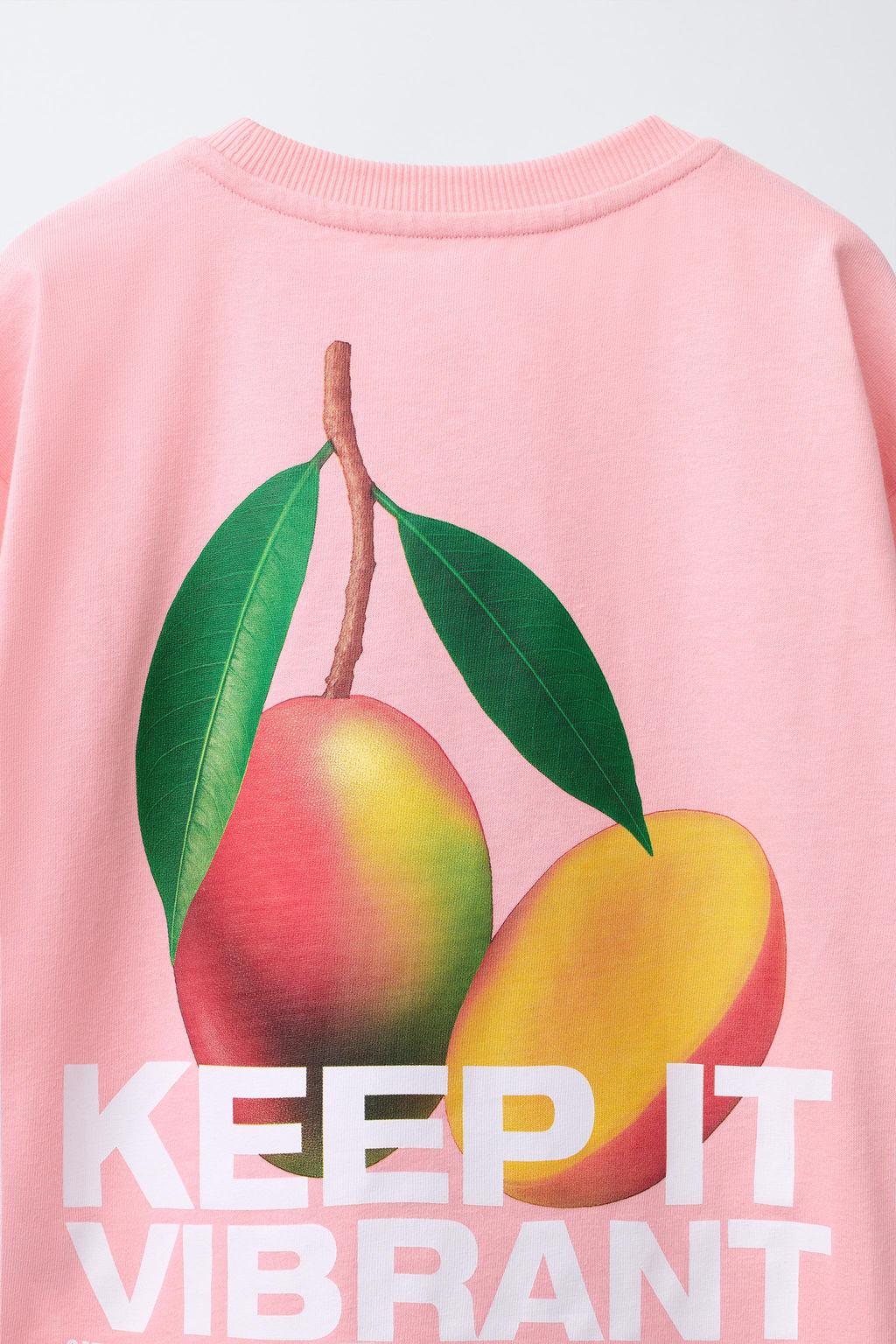 CAMISETA ESTAMPADO / Rosa / Blanco