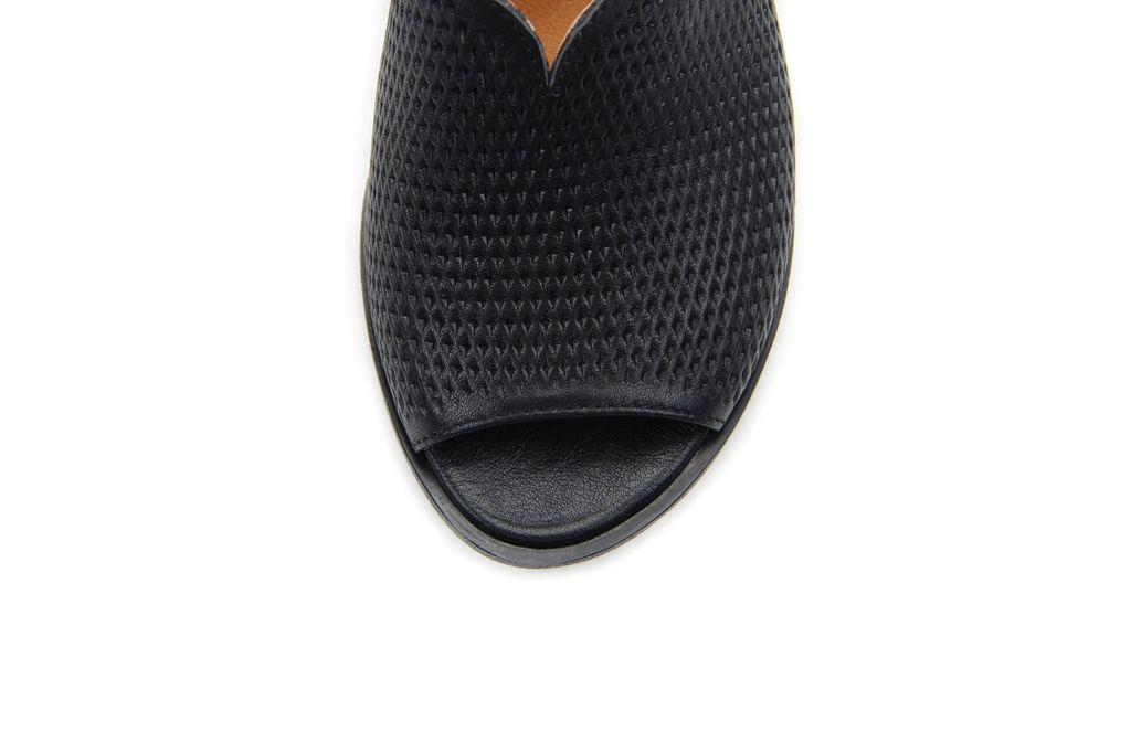 Босоножки EDART 6014.624 bl.black