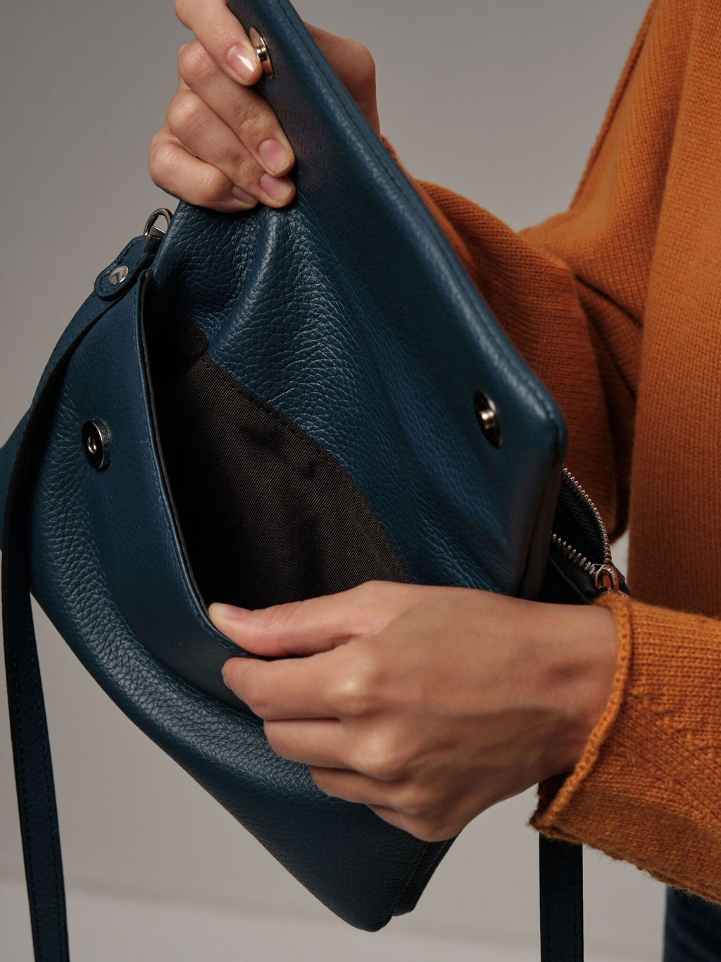 Сумка на плечо кросс-боди Deboro 31069 синяя волна