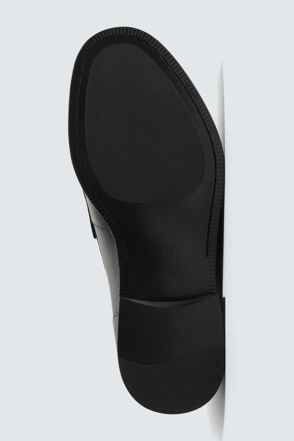 MOCAS?N PIEL ANTIFAZ / Negro - Zara фото 4