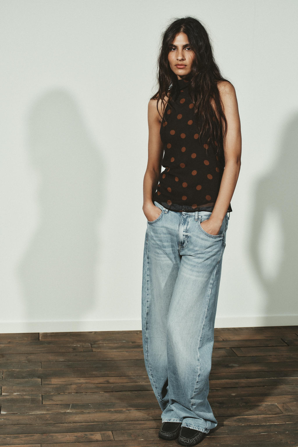 GEORGETTE HALTER TOP WITH POLKA DOTS - Zara фото 6