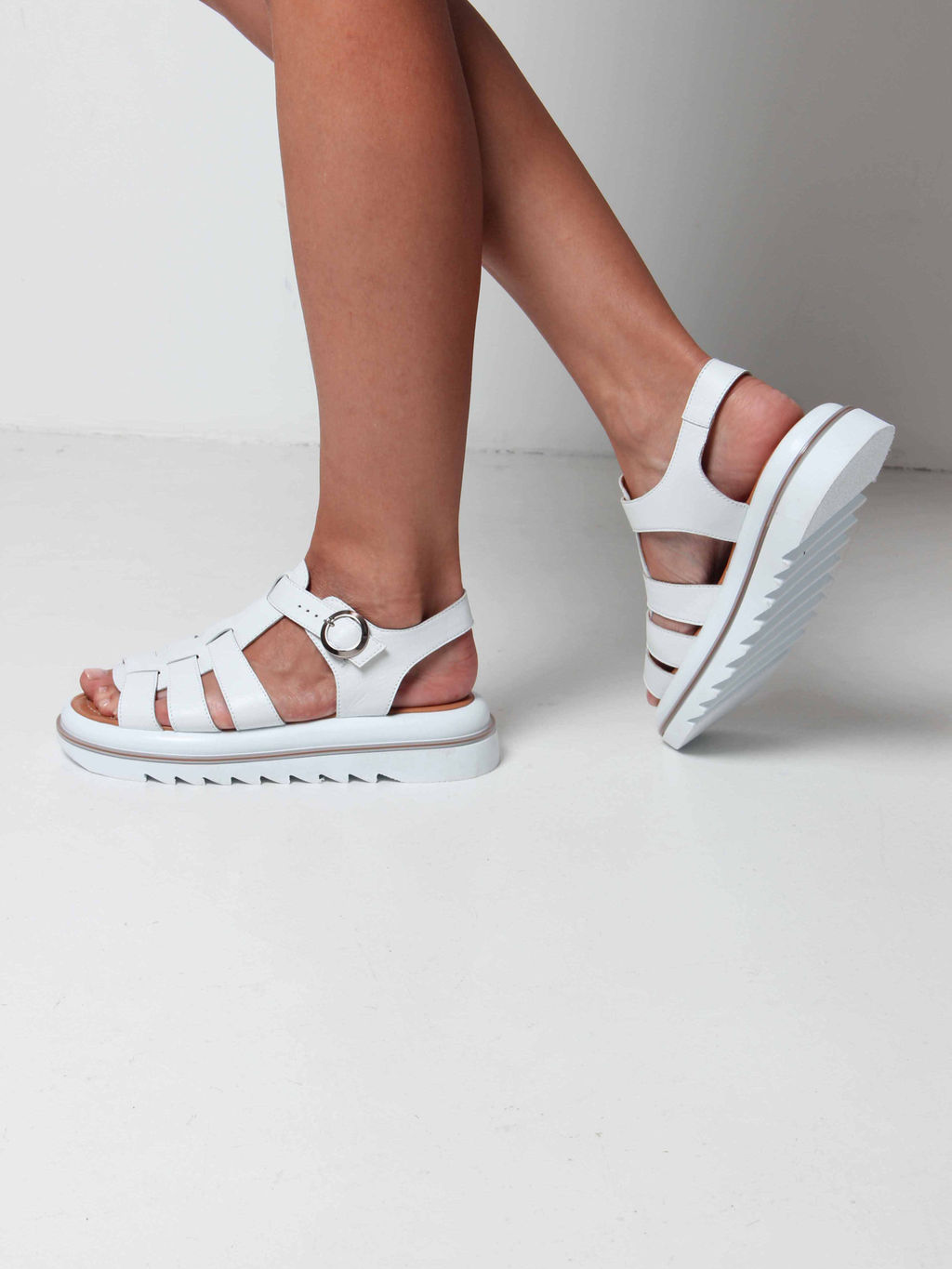 Босоножки 2025.2525w. Белый