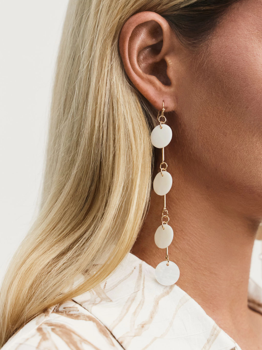 Длинные серьги с перламутром / Zarina  фото 3