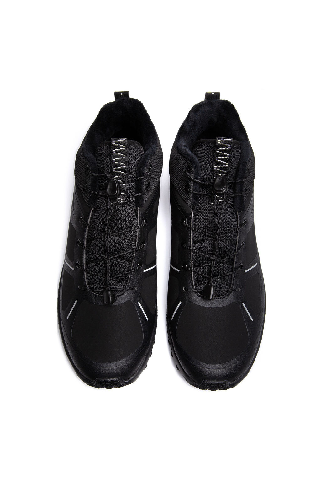 Кроссовки для активного отдыха Черный WILD RUN EVO THINSULATE MID CUT