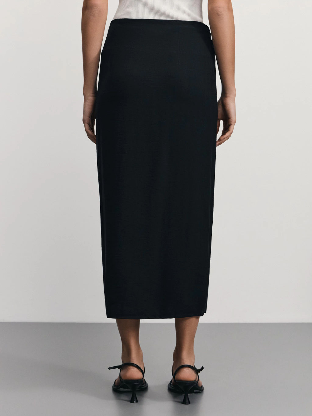 Юбка миди с разрезом и пряжкой из вискозы / Zarina  фото 5