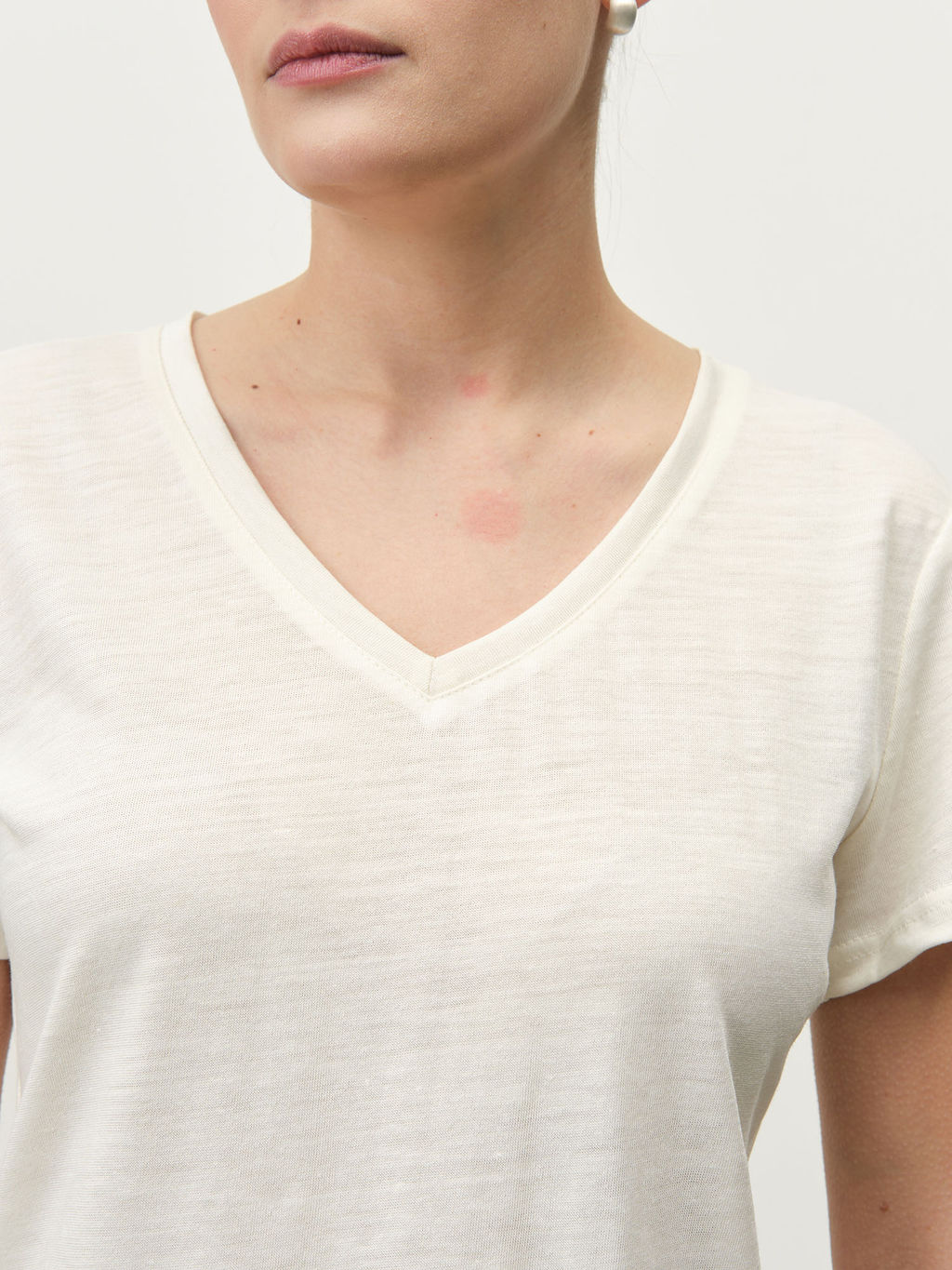 Футболка из крапивы 2903 молочная