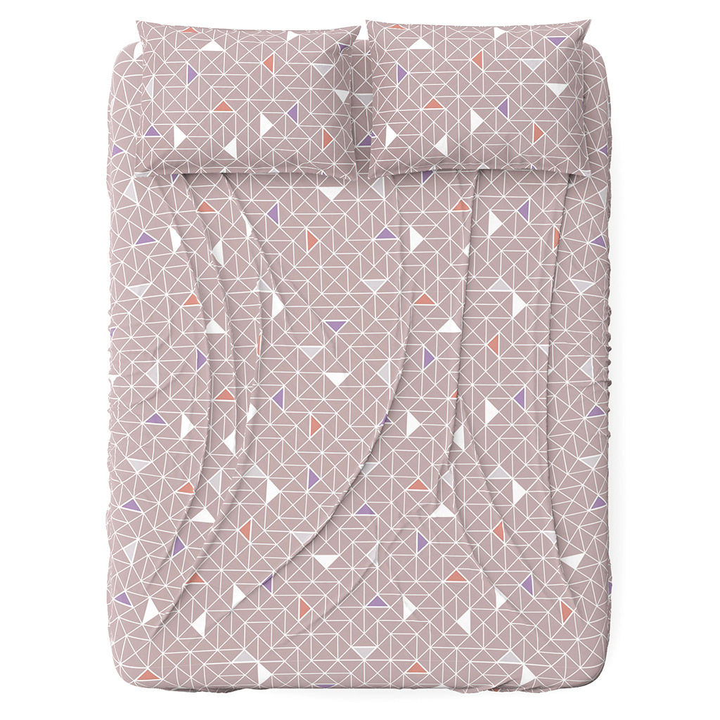 Простыня на резинке 2-х спальная Треугольники, мокко 140х200см, свесы 27см, бязь Комфорт 121г/м2, хлопок 100%, упаковка классическая ПВХ 28х41см, Домашняя мода (Россия)