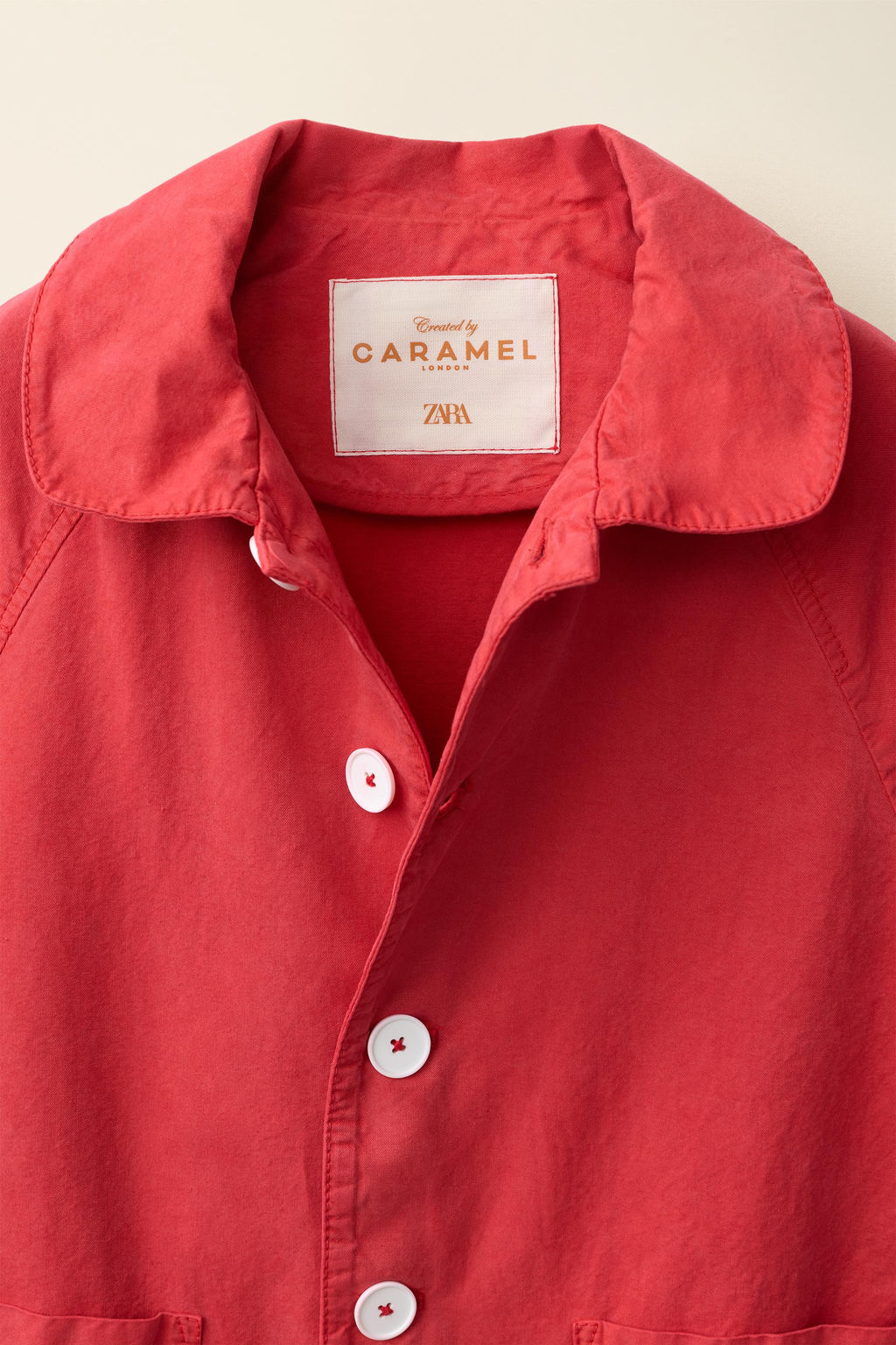 TRENCH LARGO CREATED BY CARAMEL LONDON X ZARA / Rojo  фото 3