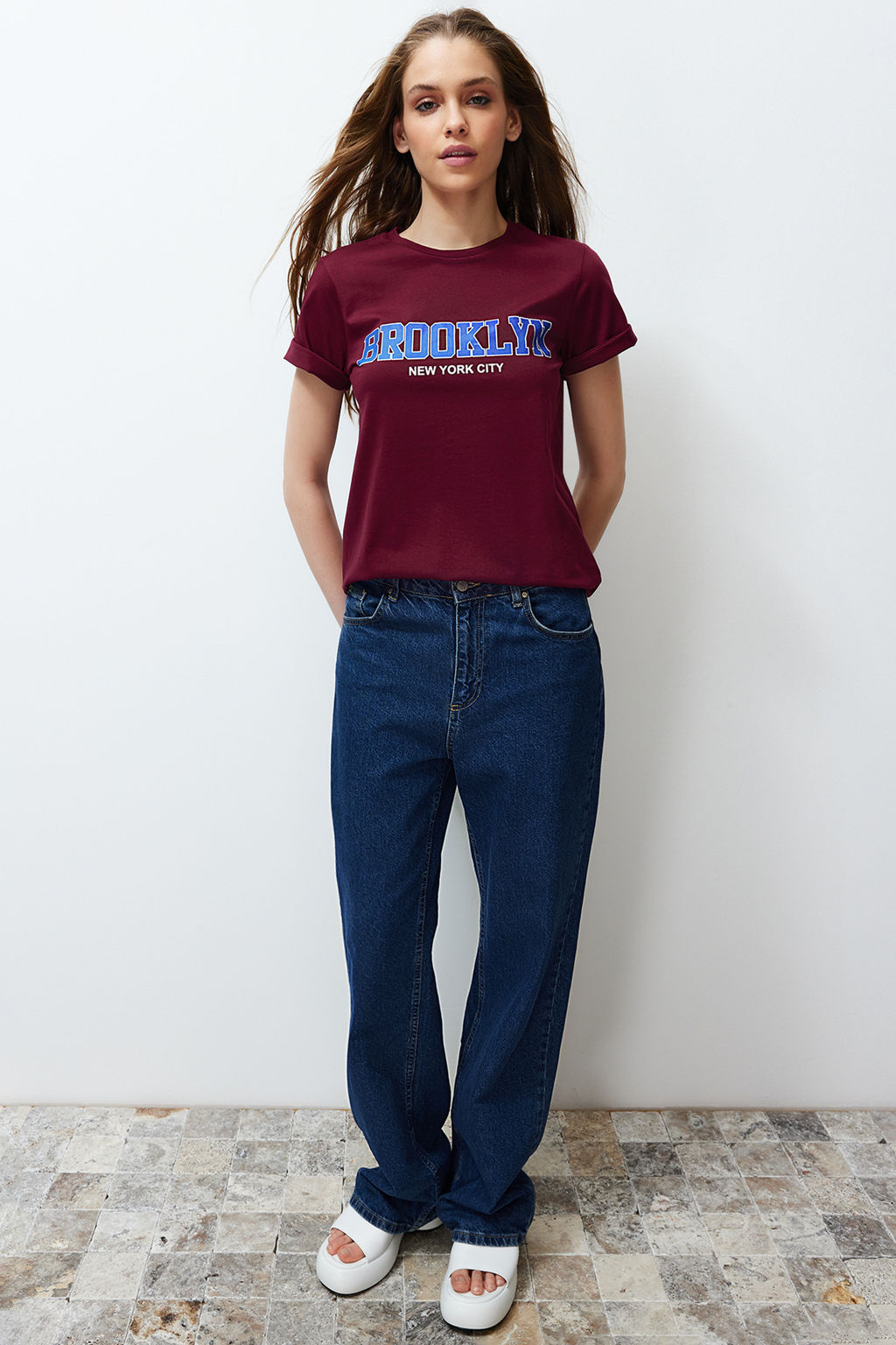 TRENDYOLMILLA Bordo %100 Pamuk Slogan Bask?l? Regular/Normal Kesim Orme T-Shirt TWOSS24TS00138  фото 3