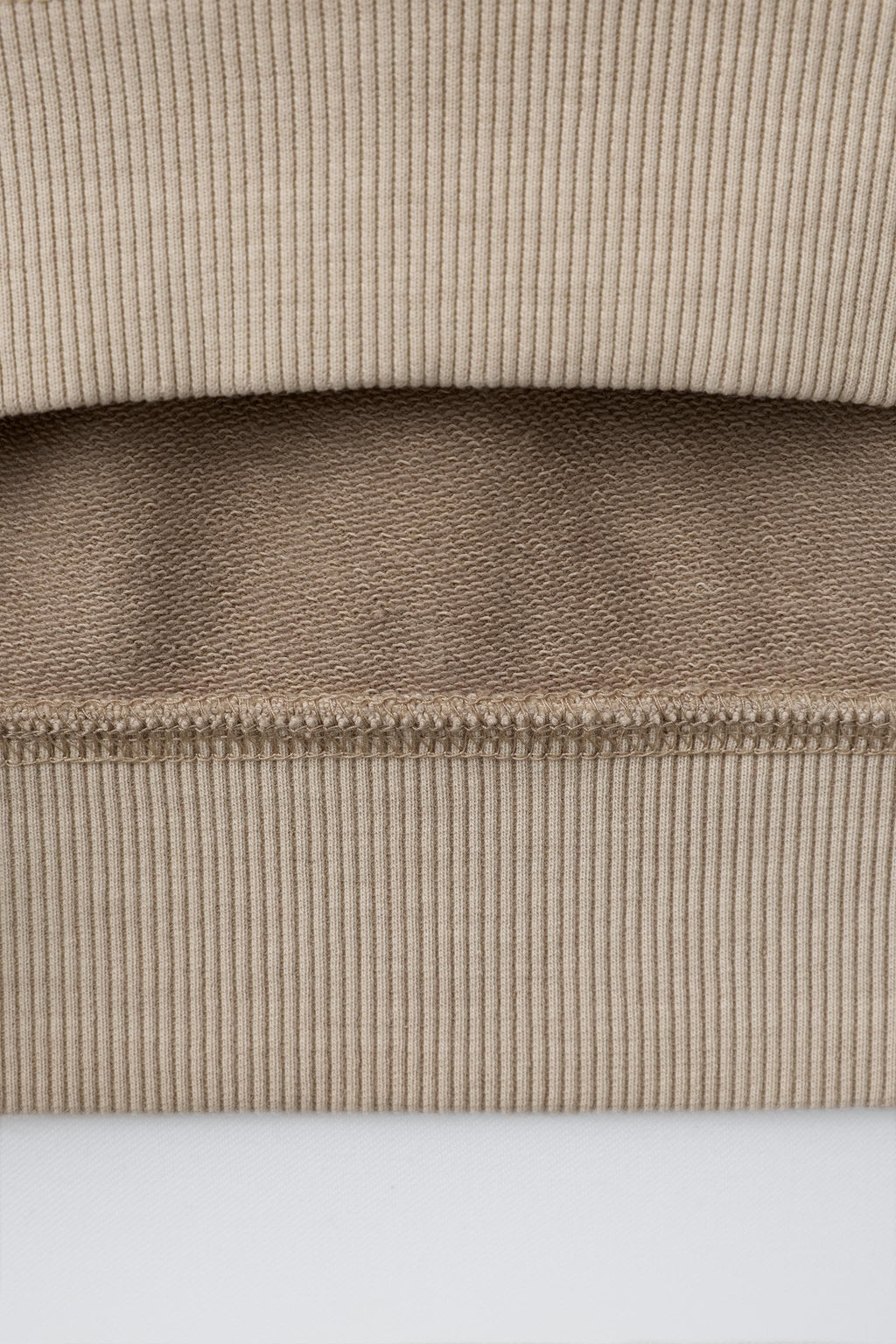 SUDADERA LISA GARMENT DYE / Beige - Zara фото 4
