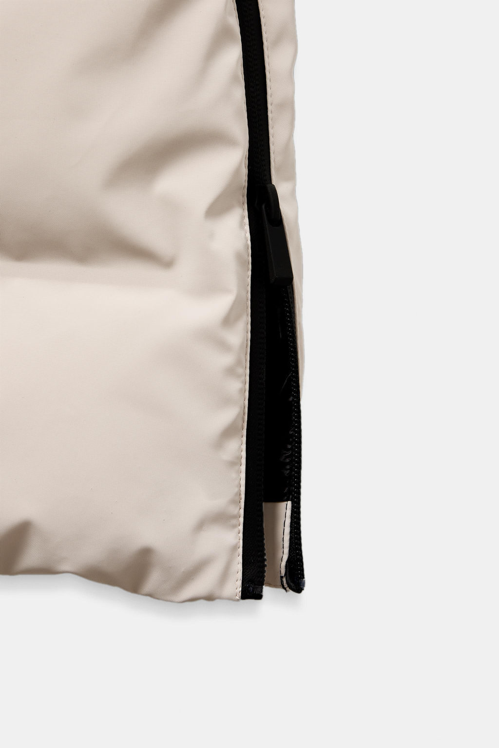 LONG RUBBERISED HOODED WINDPROOF ANORAK - Zara фото 4