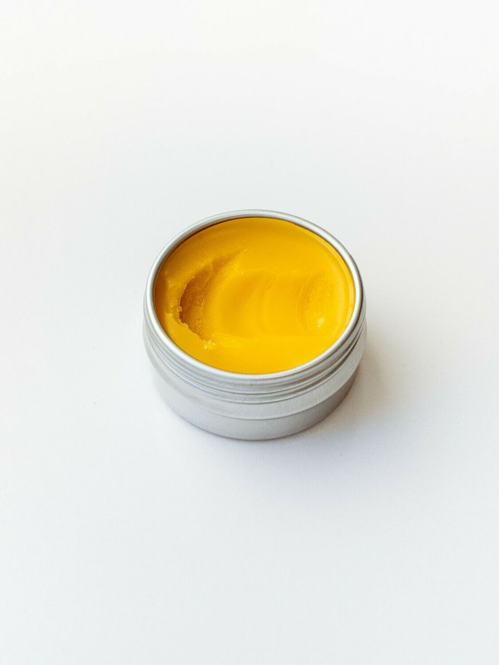 Смягчающий бальзам для губ и сухих участков тела Таволга 10 мл. - Baikal cosmetics фото 3