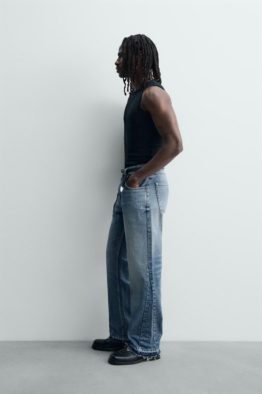 RIPPED FLARE FIT JEANS - Zara фото 7
