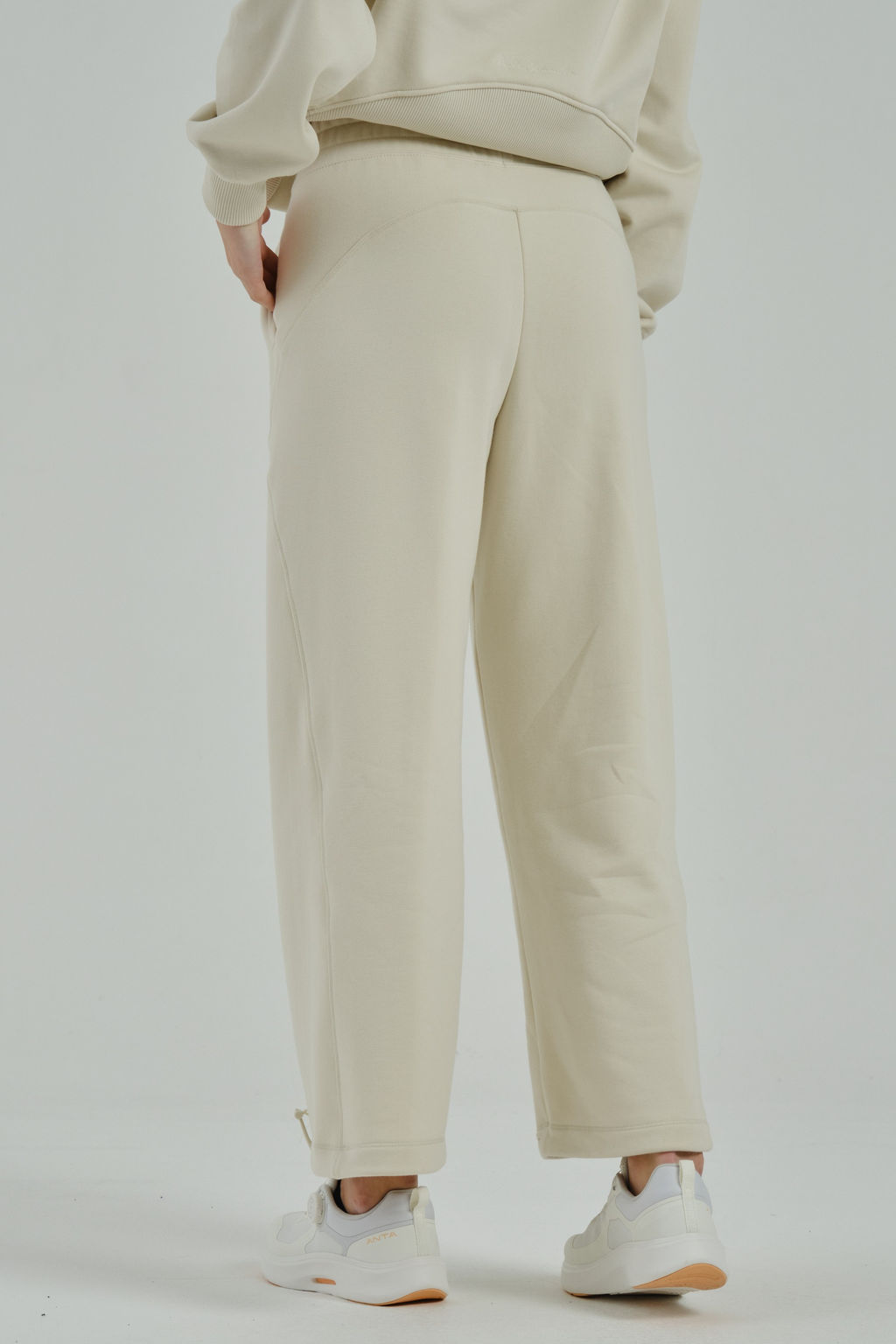 Брюки трикотажные Серый COMMUTE Knit Track Pants - Anta фото 7