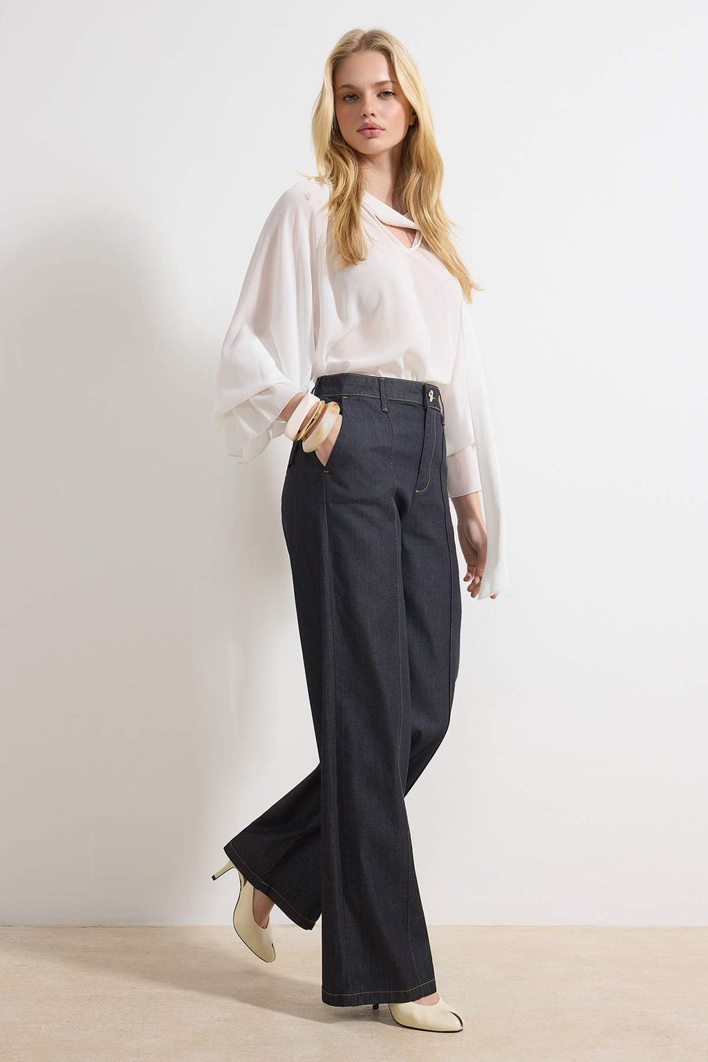 Koyu Mavi Dikis Detayl? Yuksek Bel Ekstra Esnek Wide Leg Jeans TWOSS26JE00053 - Trendyolmilla фото 2