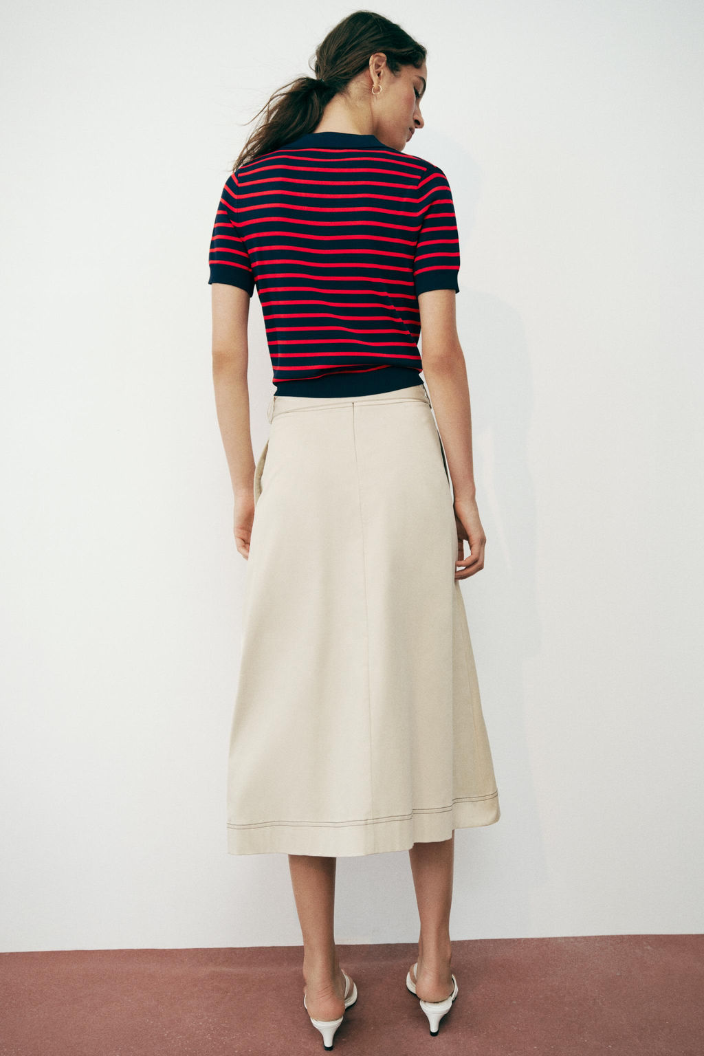 FALDA CINTUR?N PESPUNTES CONTRASTE / Beige - Zara фото 4