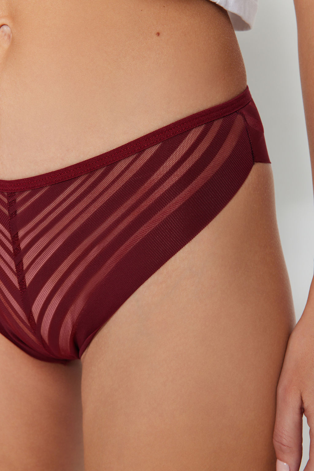 Trendyolmilla Siyah-Beyaz-Bordo 3lu Paket Micro Brazilian Orme Kulot THMAW24KU00013  фото 2