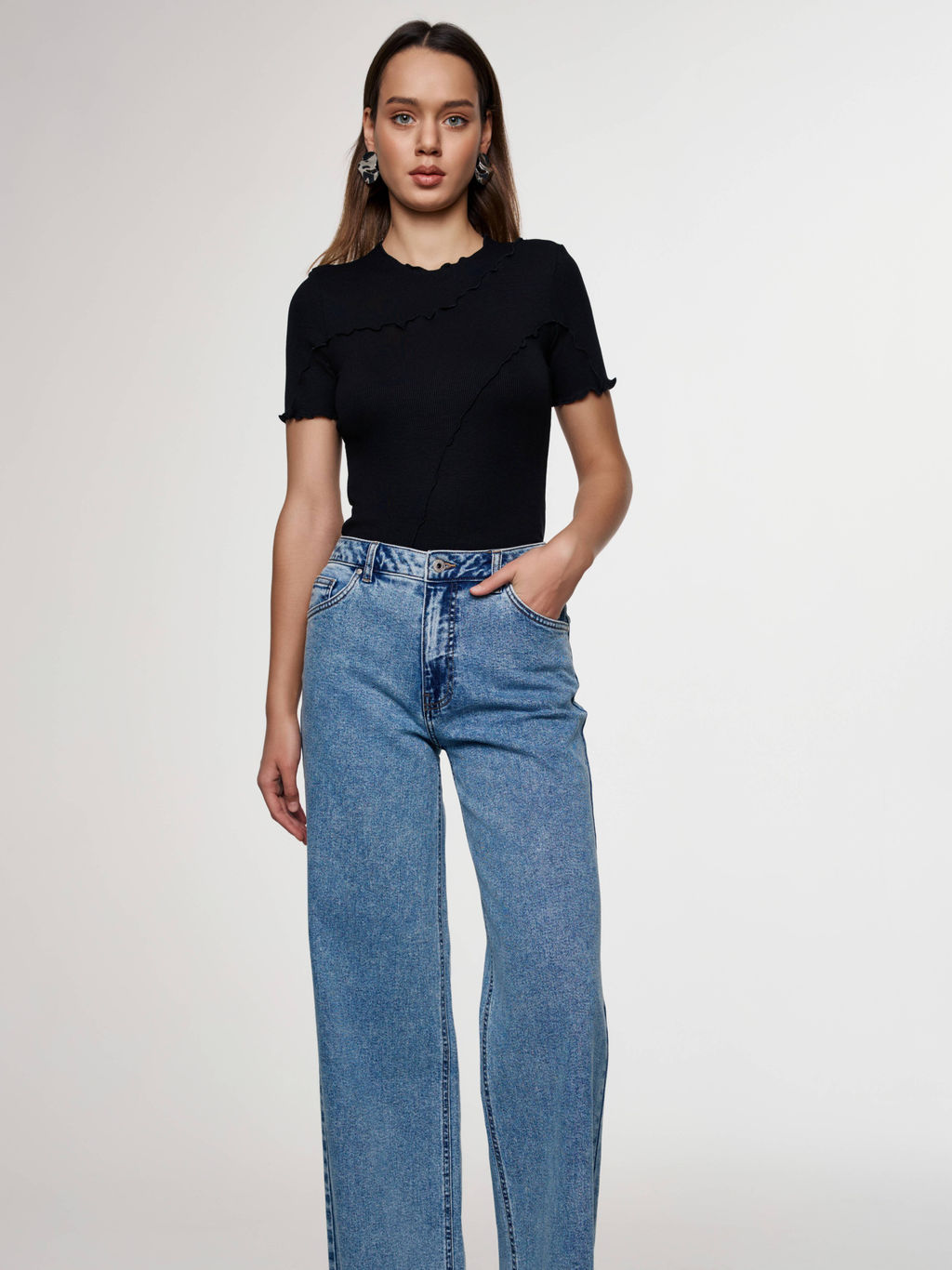 CONTE CON-637 Широкие джинсы wide leg с необработанным краем light blue