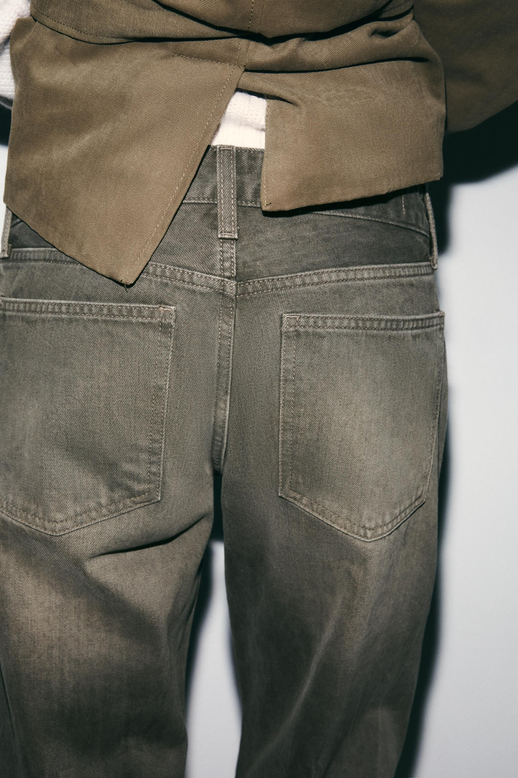 JEANS TRF WIDE LEG TIRO BAJO / Khaki claro - Zara фото 6