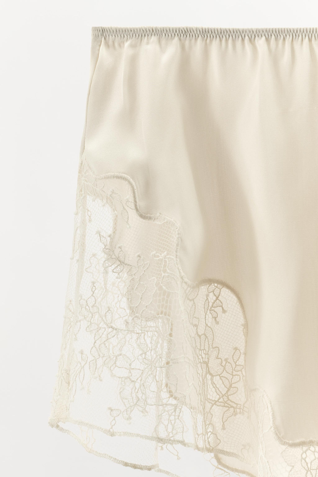 SATIN LACE TRIM SHORTS - Zara фото 5