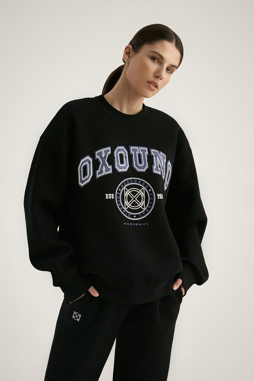 Свитшот OXOUNO #977487