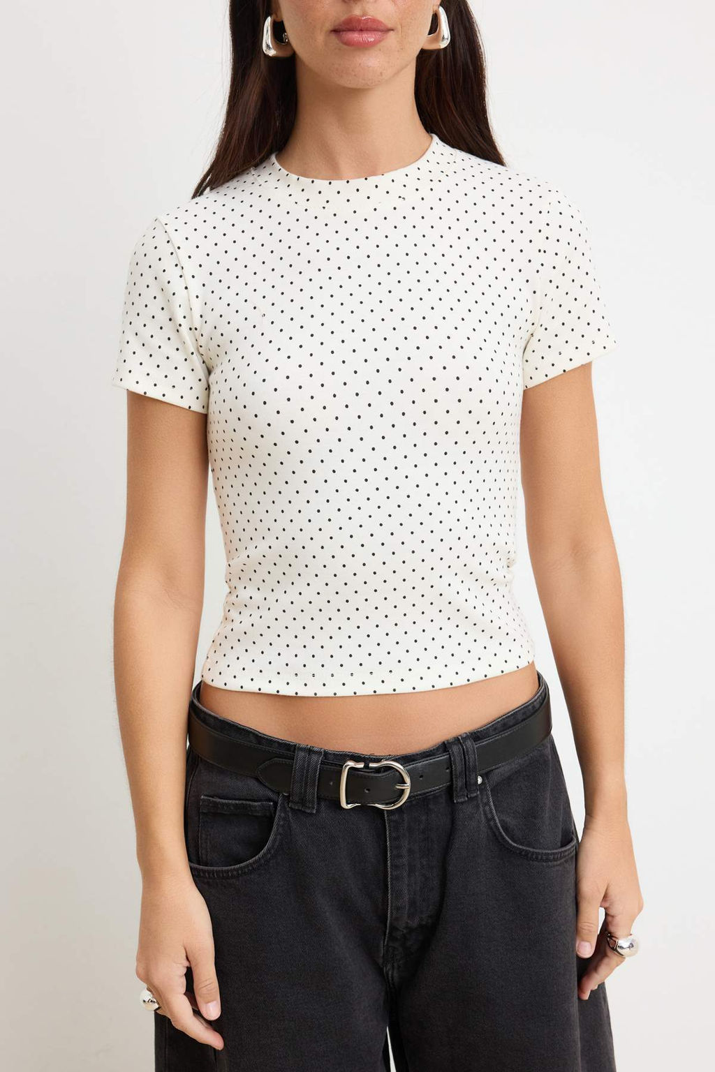 Ekru Puantiyeli Fitted/Vucuda Oturan K?sa Kollu Orme T-Shirt TWOSS26TS00311 - Trendyolmilla фото 3
