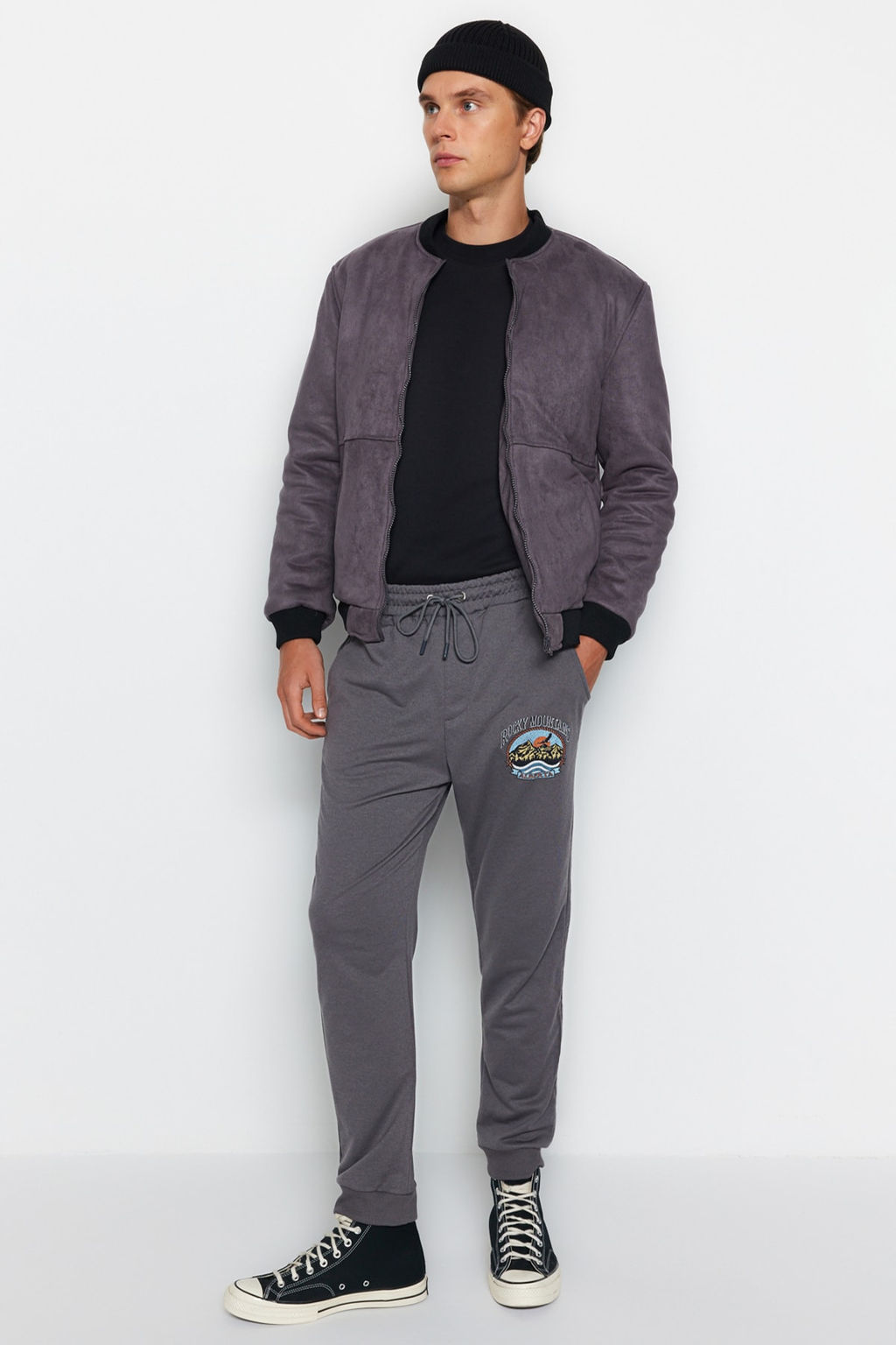 TRENDYOL MAN Antrasit Regular/Normal Kesim Bask?l? Lastik Paca Esofman Alt? TMNAW22EA0528 - Trendyolmilla фото 2
