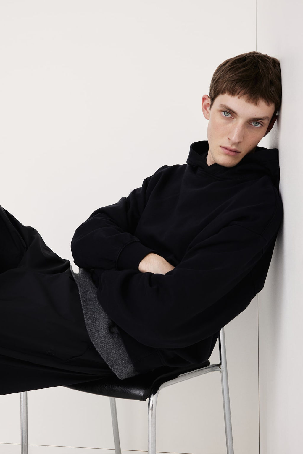 Sudadera lavada con capucha Loose Fit - H&m фото 4