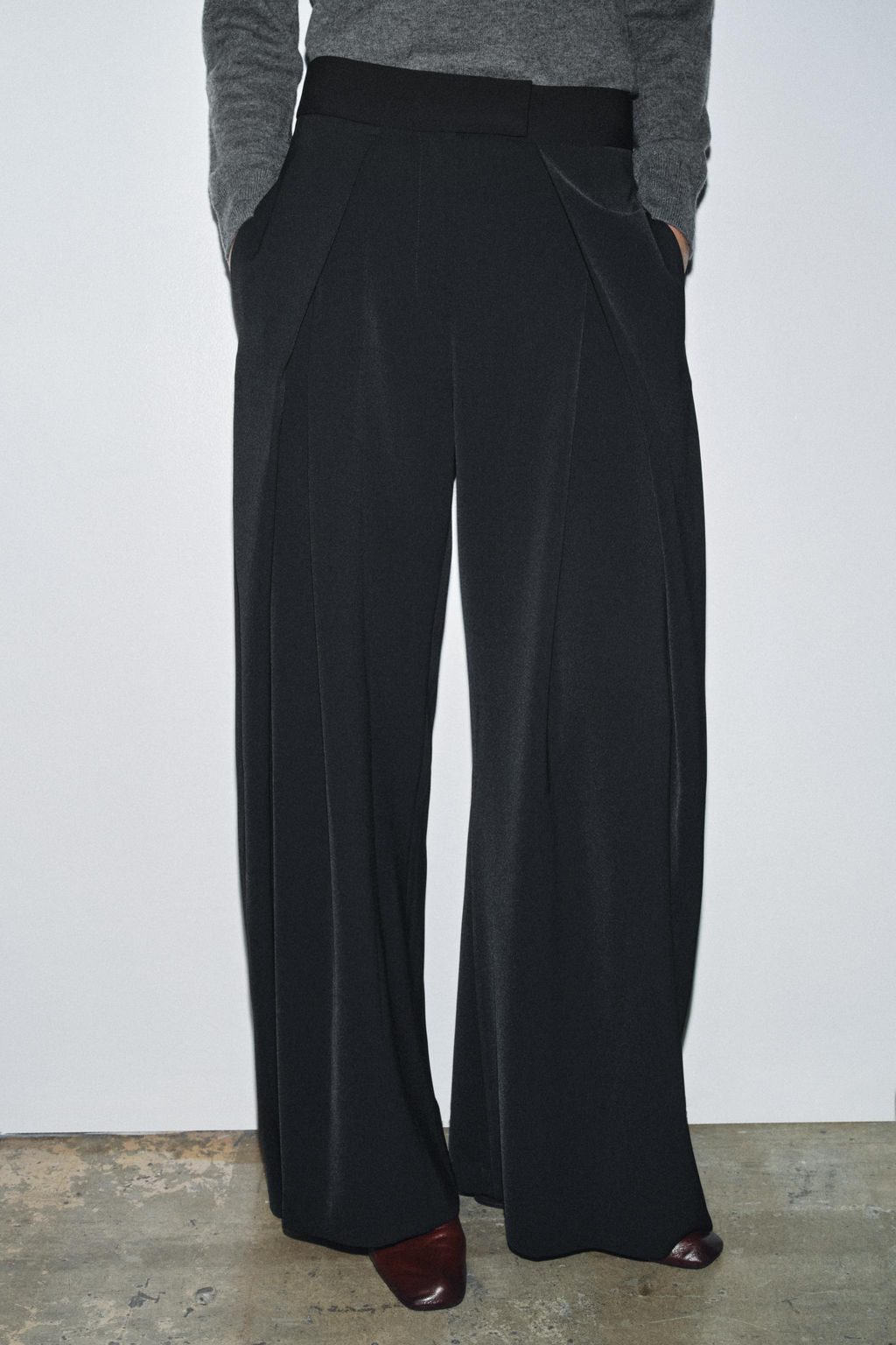 ZW COLLECTION PLEATED TROUSERS - Zara фото 2