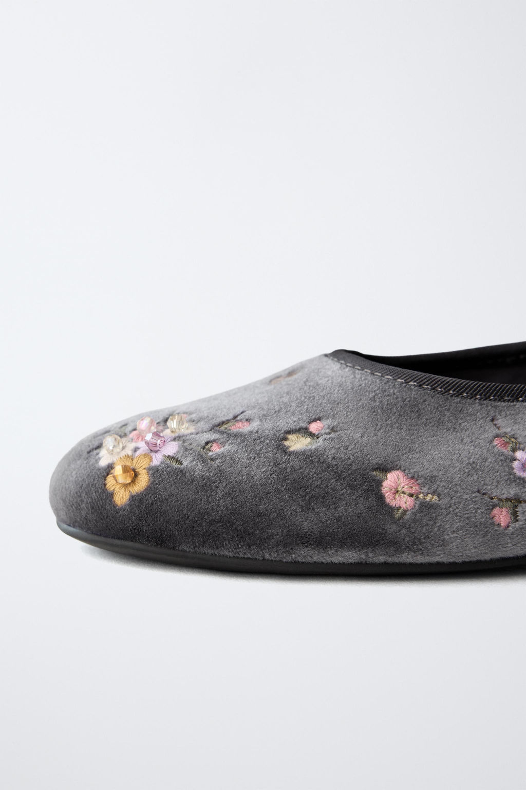 EMBROIDERED FLORAL BALLET FLATS - Zara фото 7
