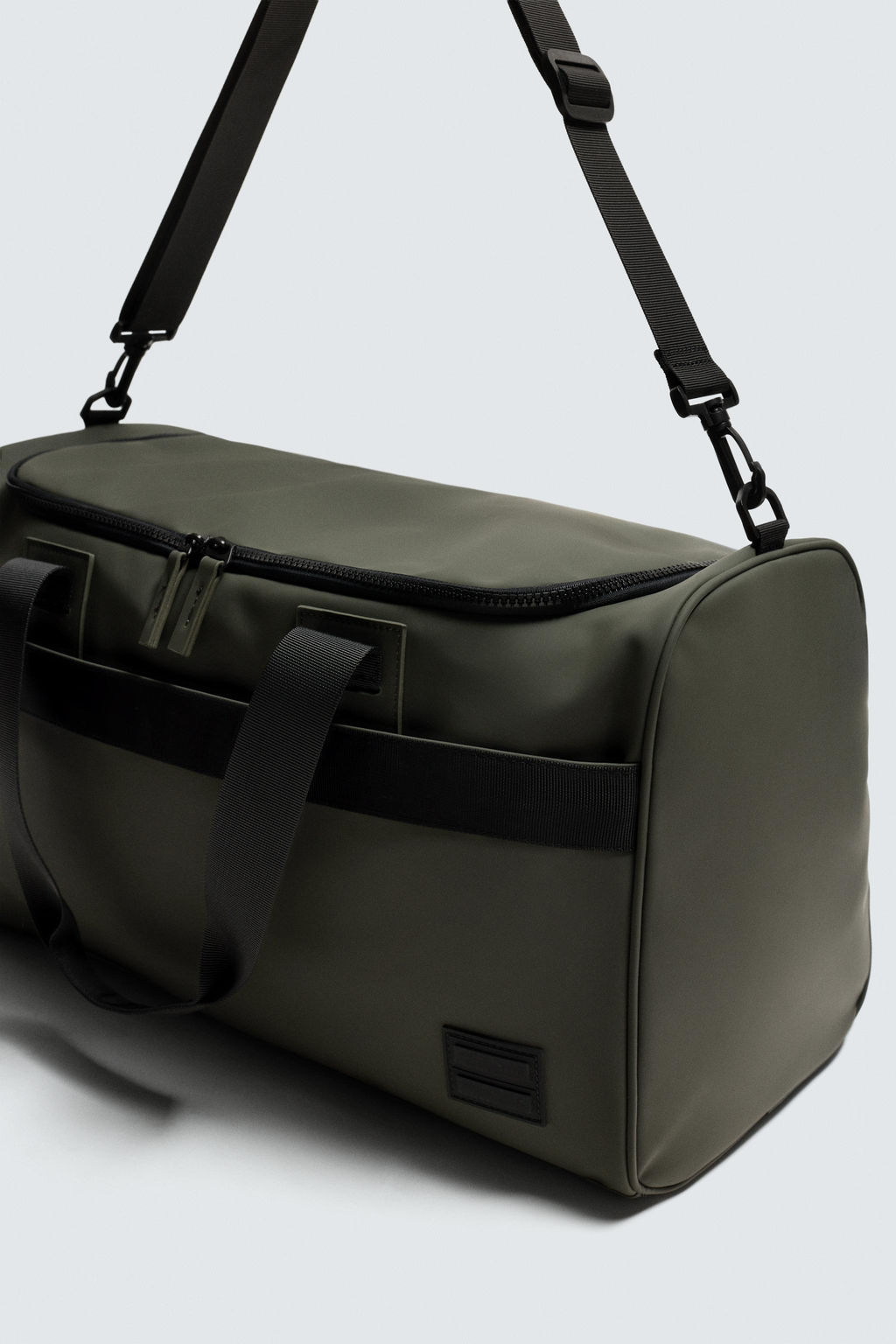 RUBBERISED TRAVEL BAG - Zara фото 11