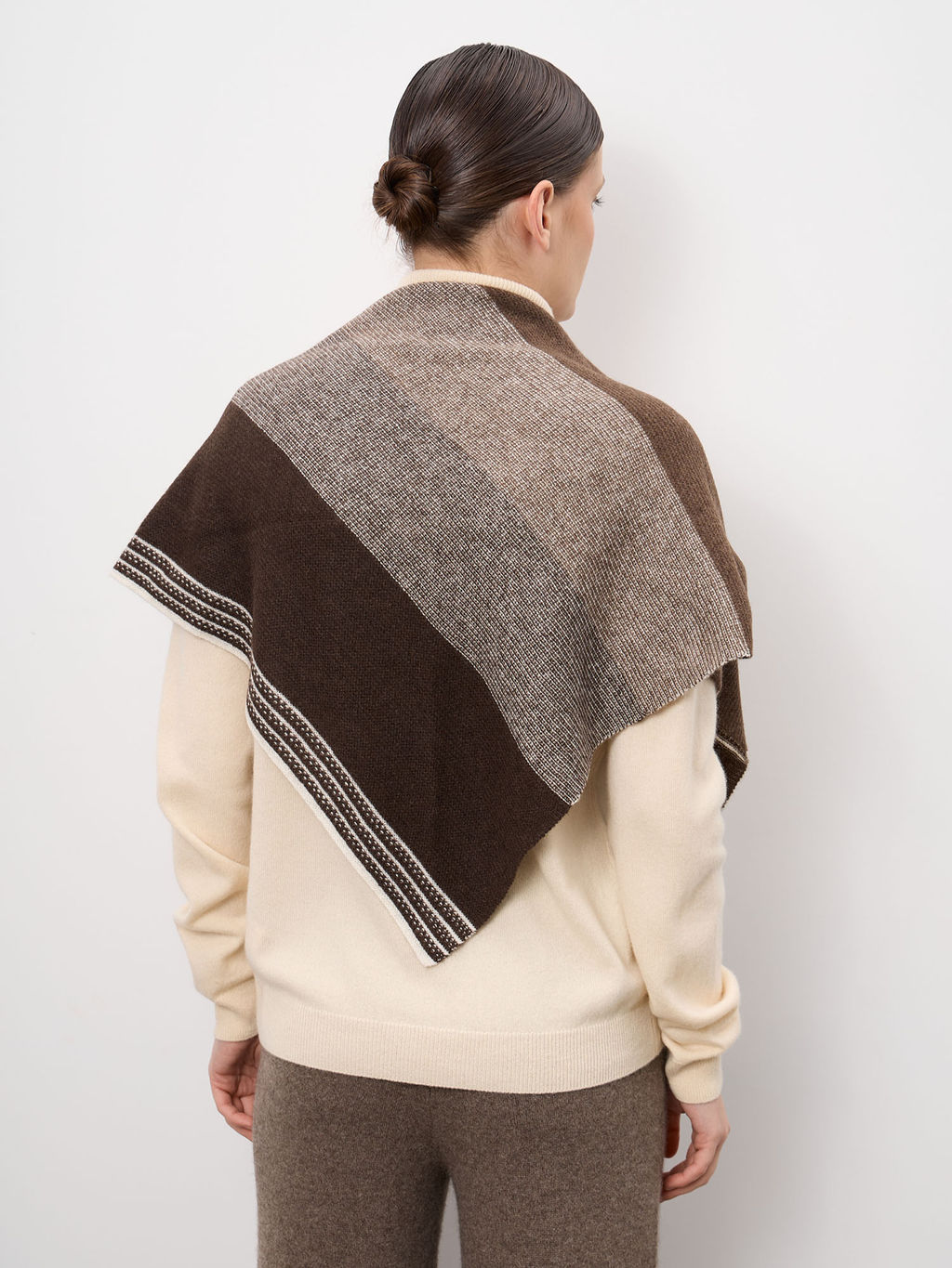 Платок из кашемира и пуха 09081 коричневый