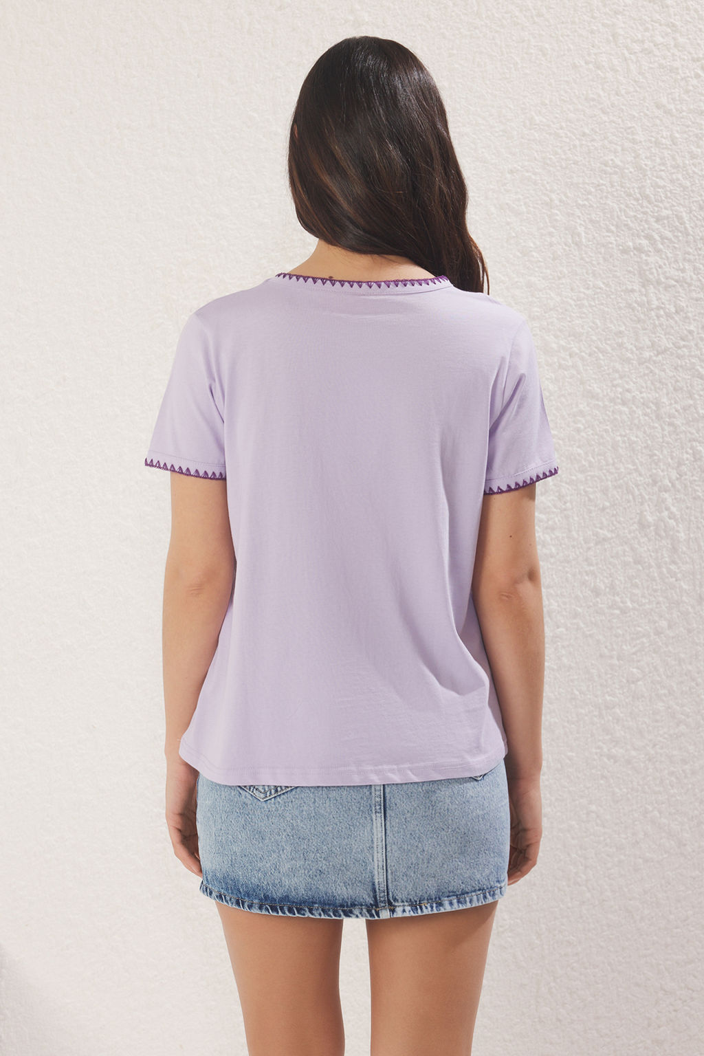 Lila %100 Pamuk Kontrast Dikis Detayl? Basic Bisiklet Yaka Orme T-Shirt TWOSS19AD0085