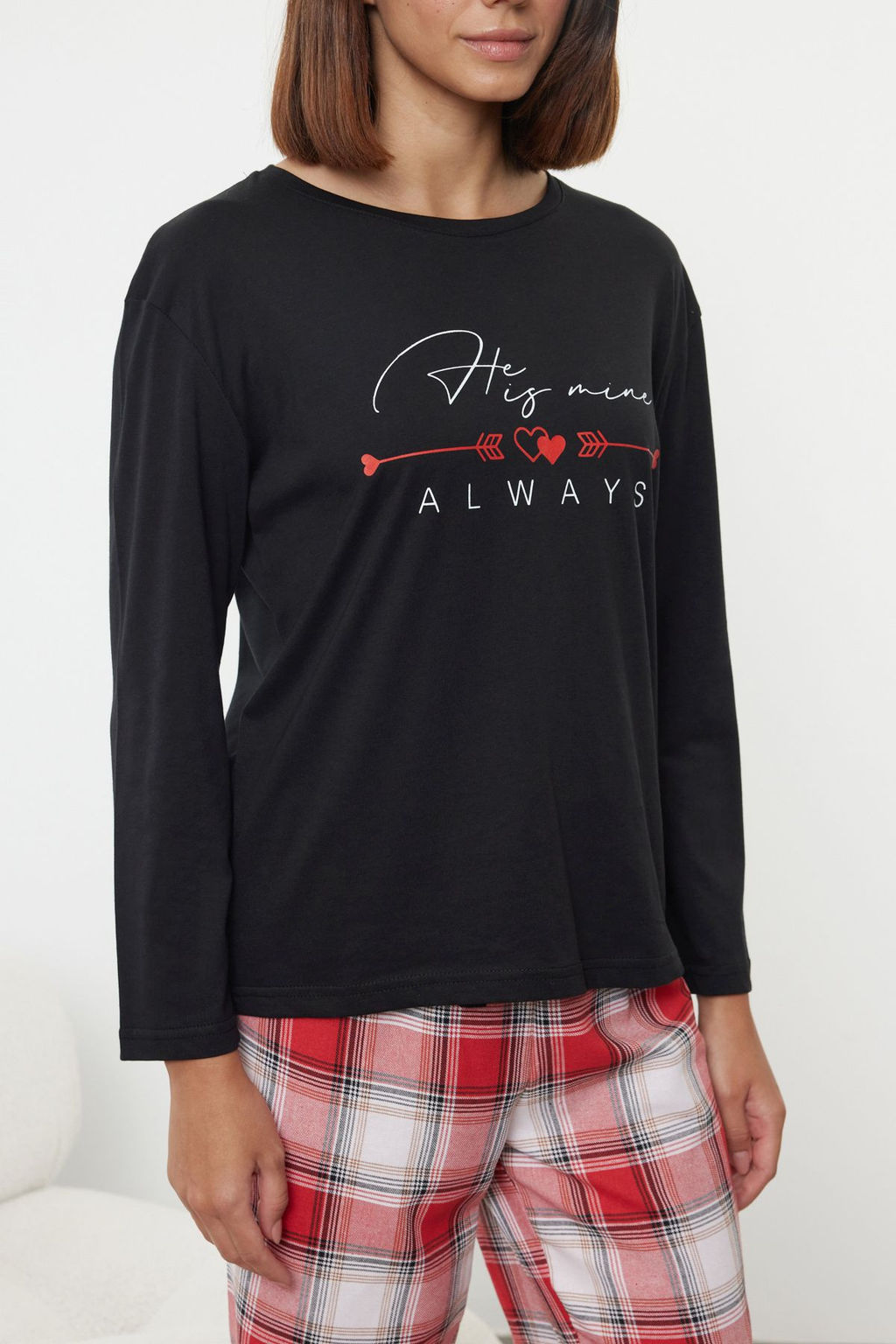 Kad?n Couple/Cift Siyah %100 Pamuklu Sloganl? ve Kalpli Ekoseli Orme Pijama Tak?m? THMAW25PT00160