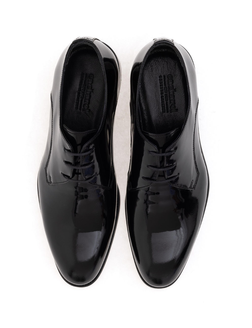 Черные туфли