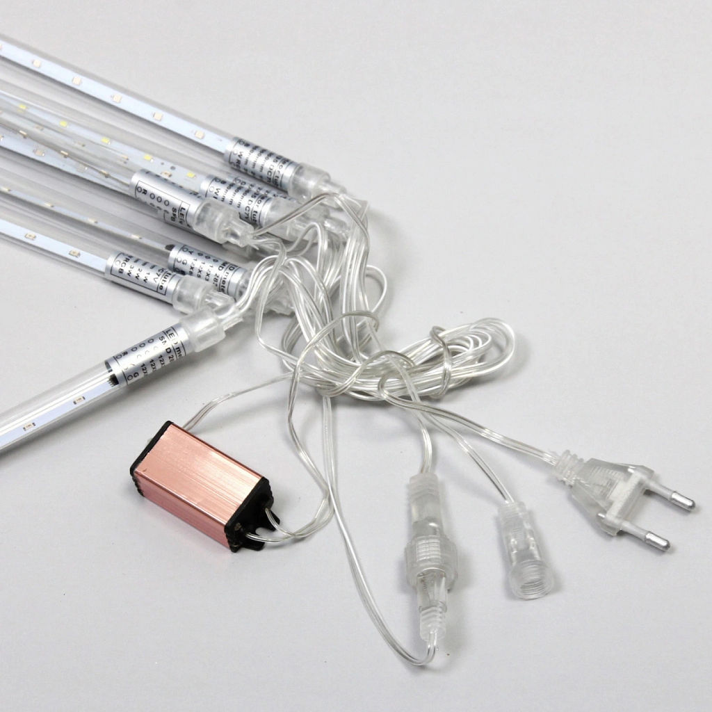 Гирлянда для улицы "Тающая сосулька" 3,0 м*30 см 192 лампы LED, IP-54, Синий (8 трубок)