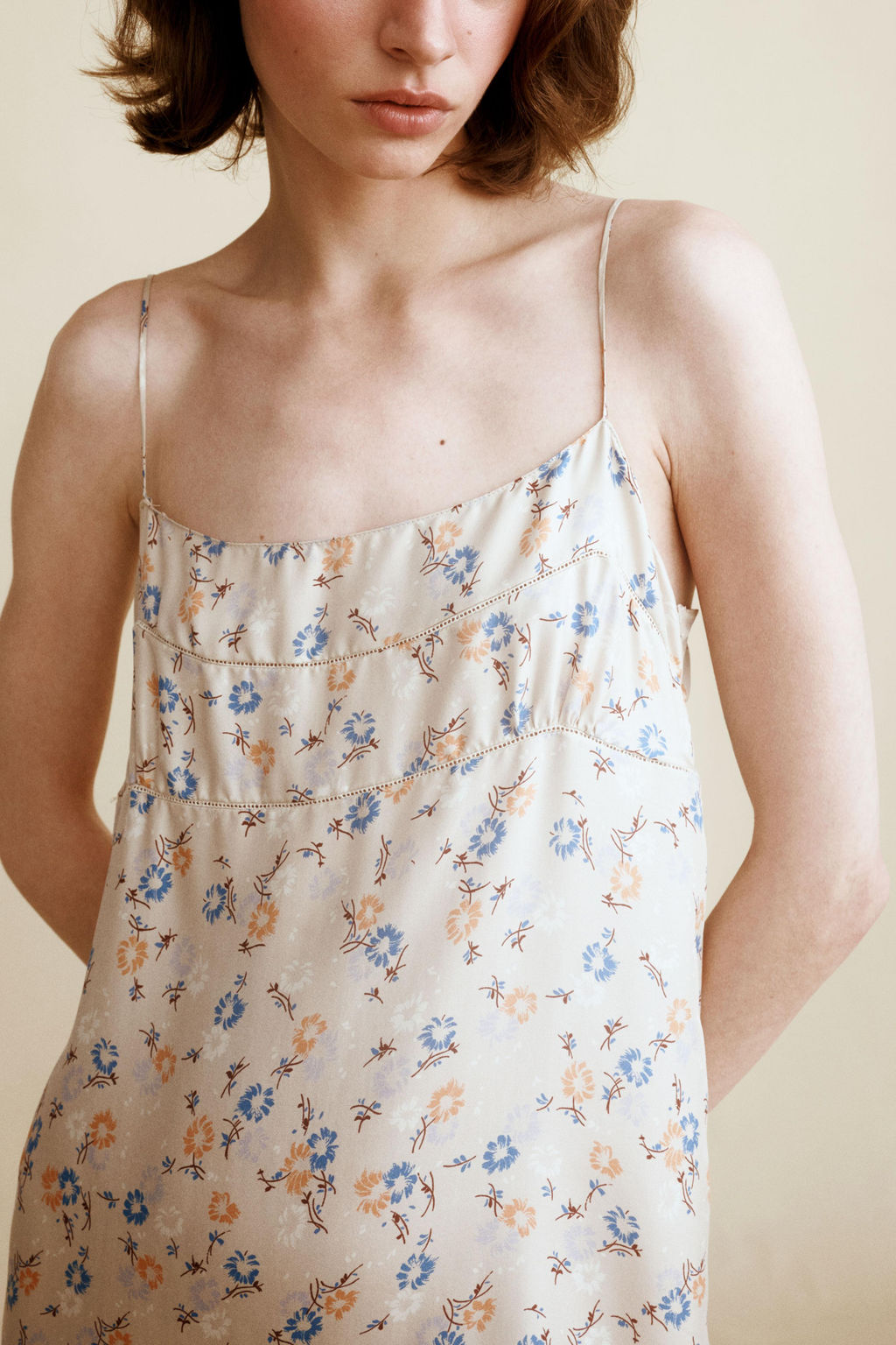 VESTIDO SEDA 100% CREATED BY CARAMEL LONDON X ZARA / Estampado  фото 2