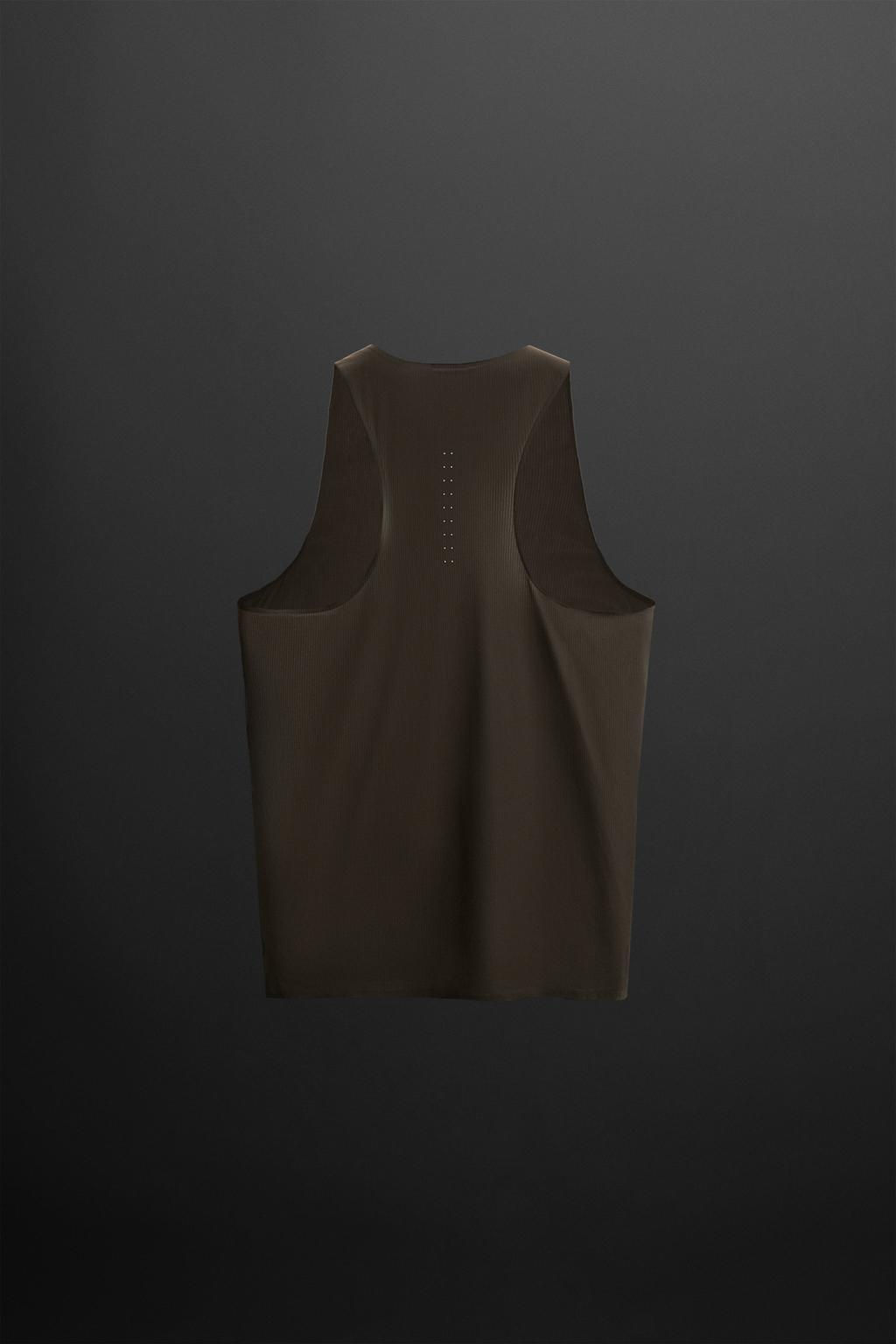 LIGHTWEIGHT TECHNICAL TANK TOP - Zara фото 8
