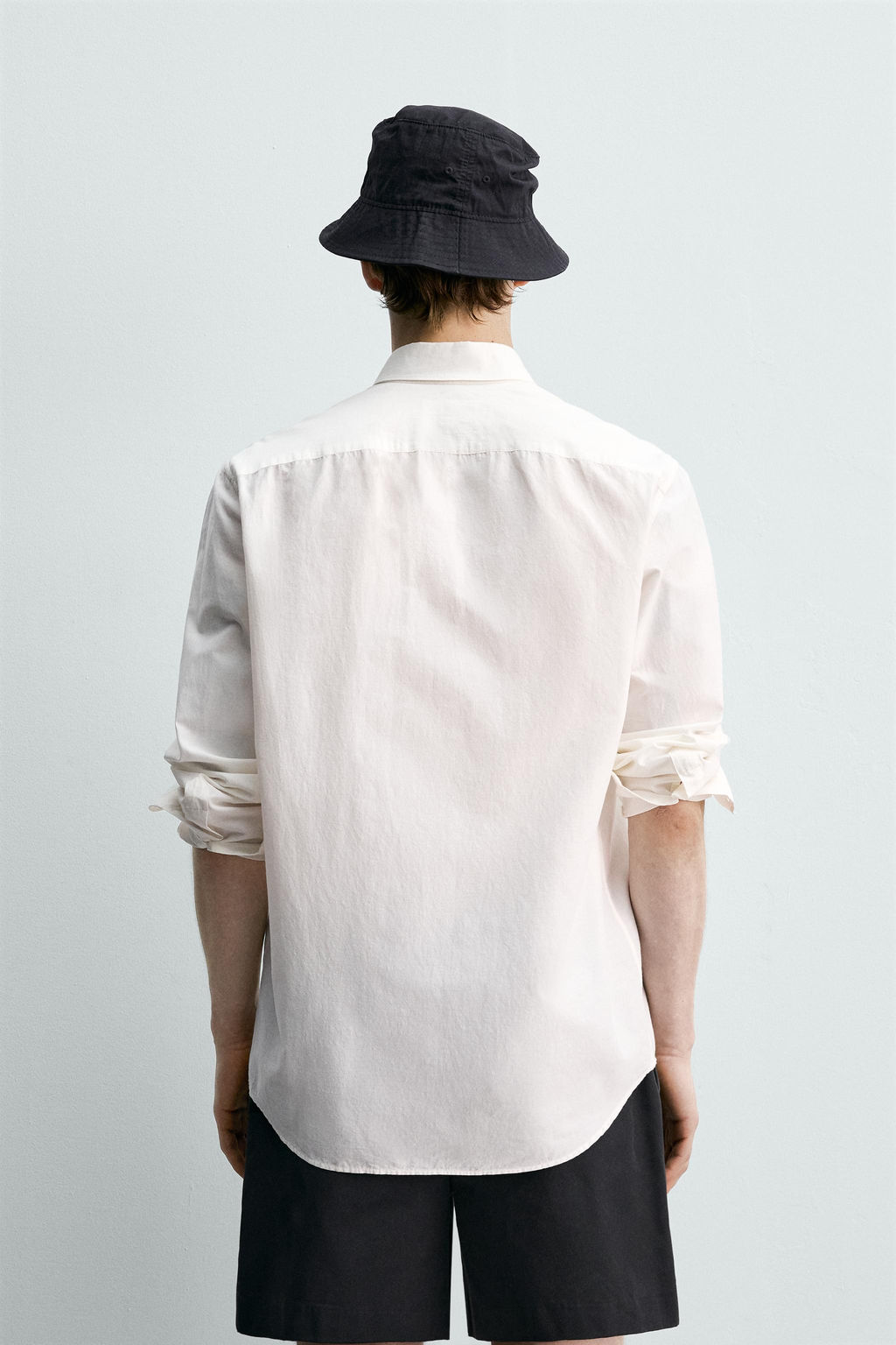 CAMISA FLUIDA REGULAR FIT BOLSILLOS AARON LEVINE X ZARA / Blanco  фото 3