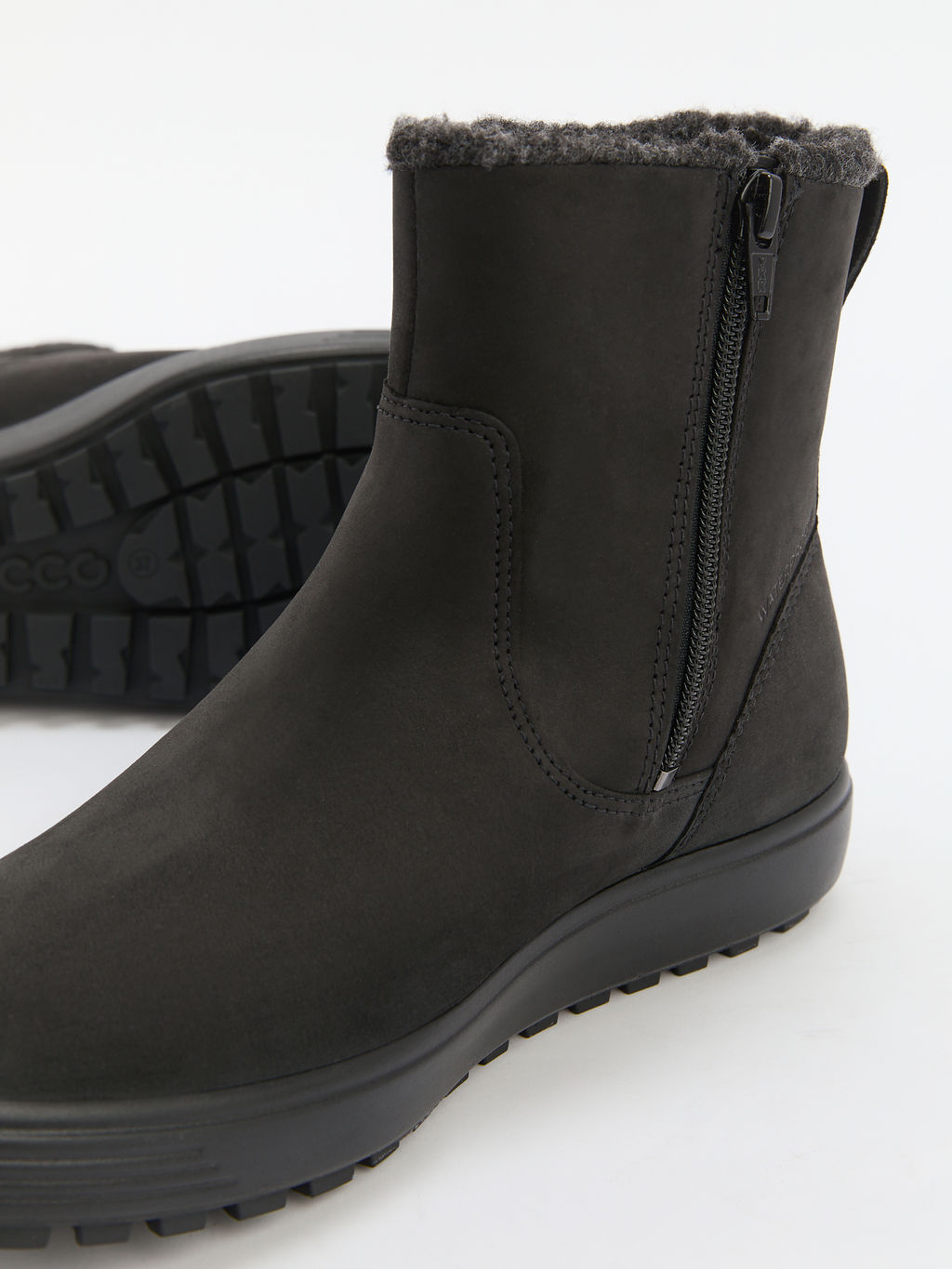Женские ботинки ECCO SOFT 7 TRED W