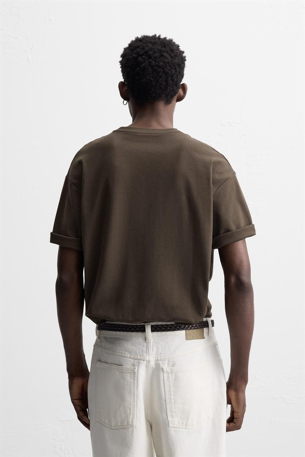 EMBOSSED PATCH T-SHIRT - Zara фото 3